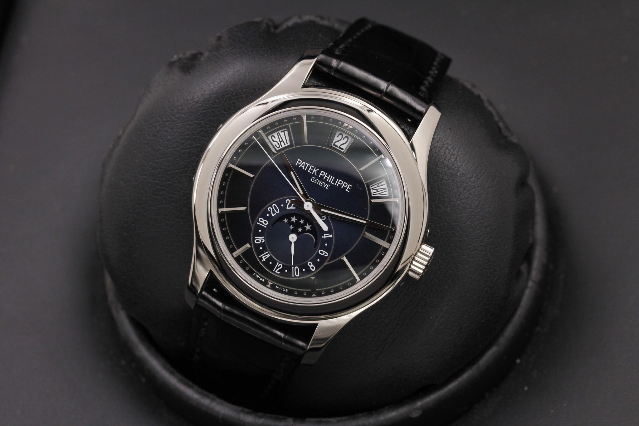 Watch Image 10