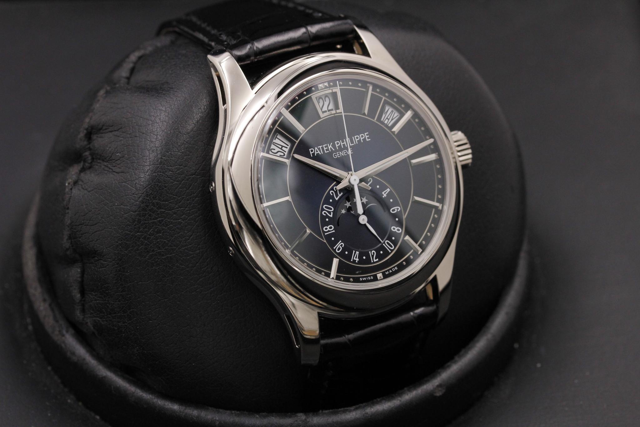 Watch Image 11