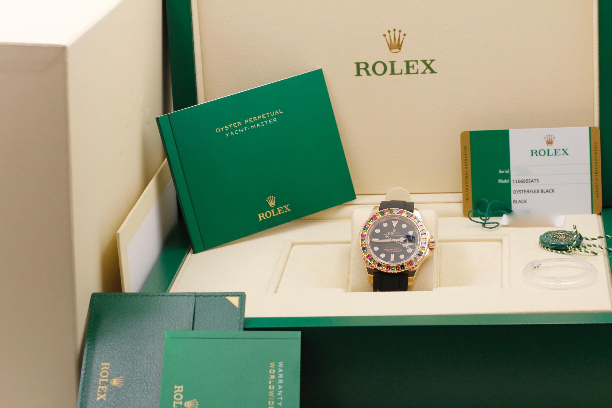 Watch Image 11