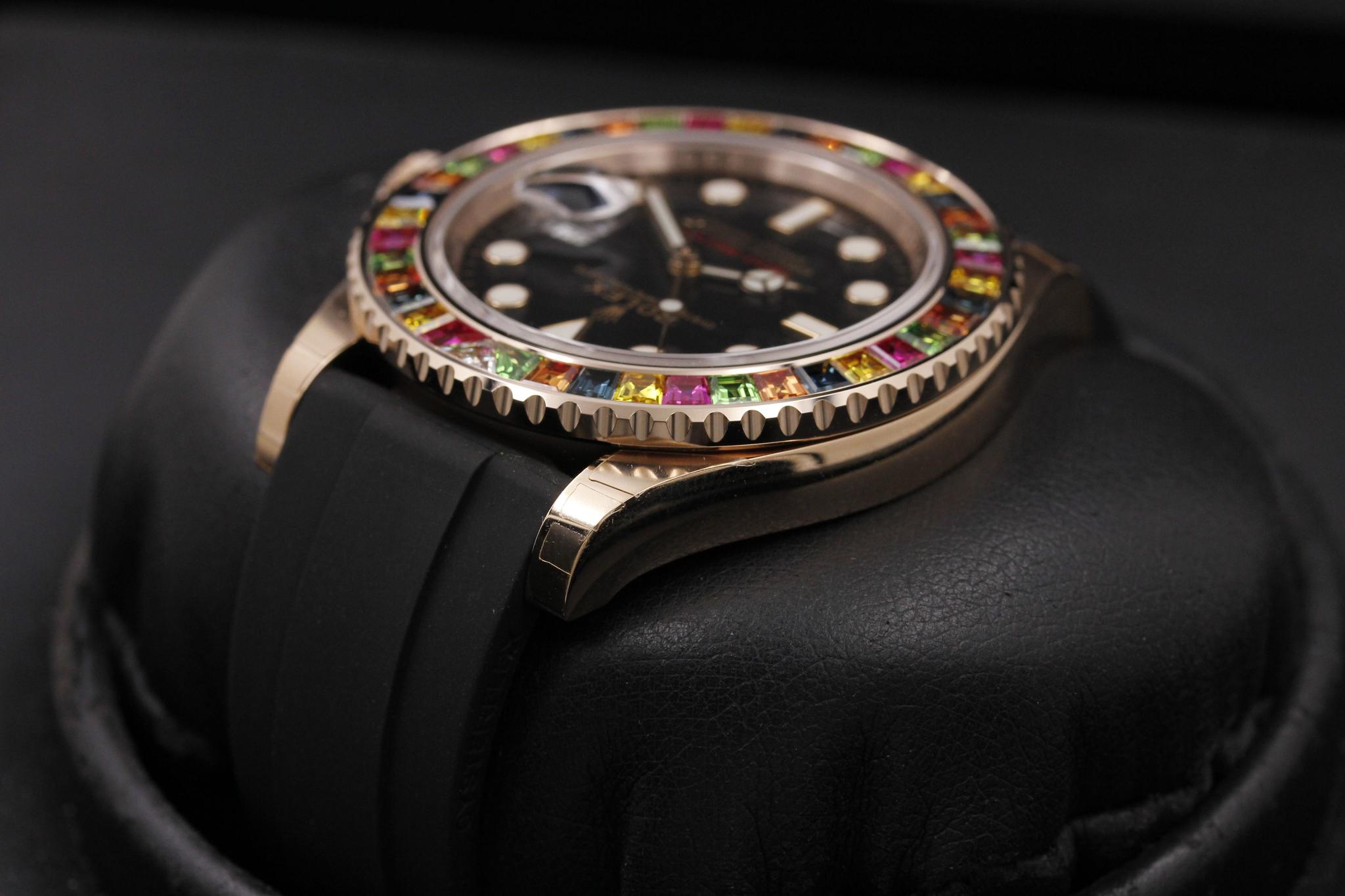 Watch Image 5