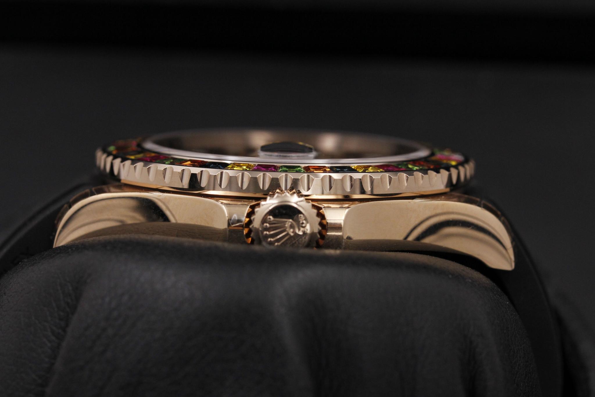Watch Image 3