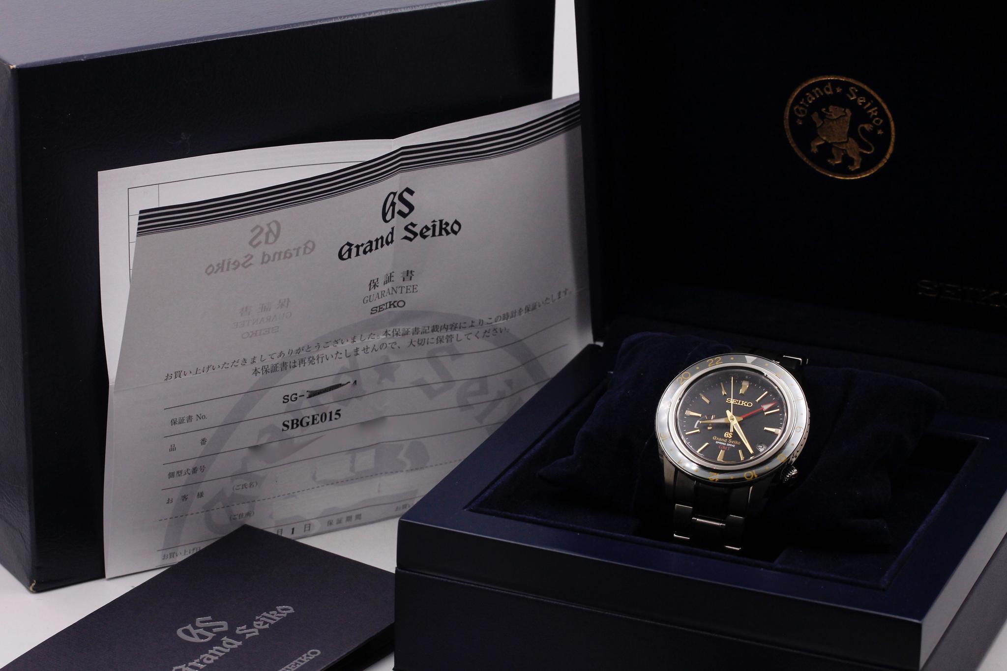 Watch Image 11