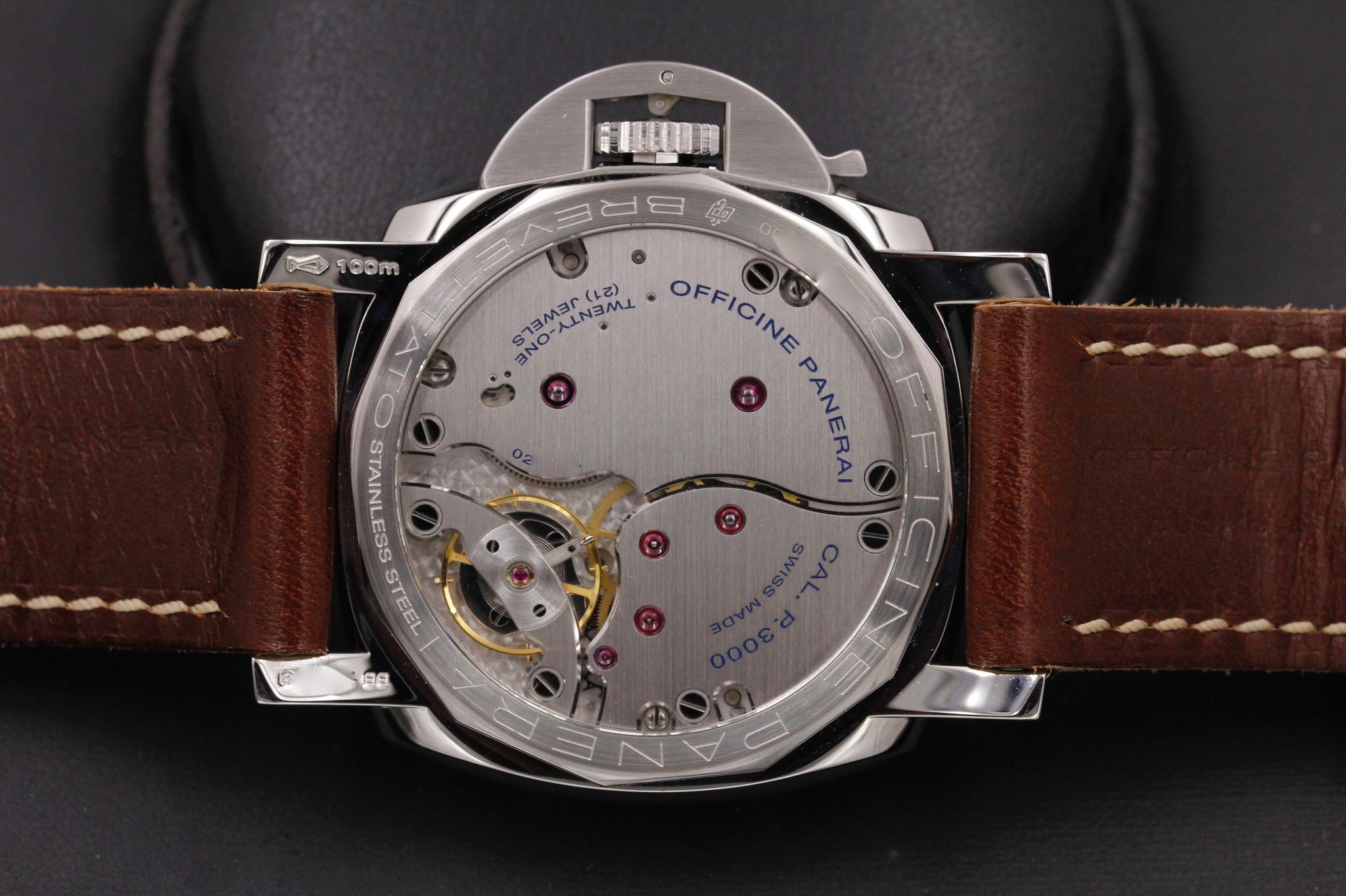 Watch Image 7