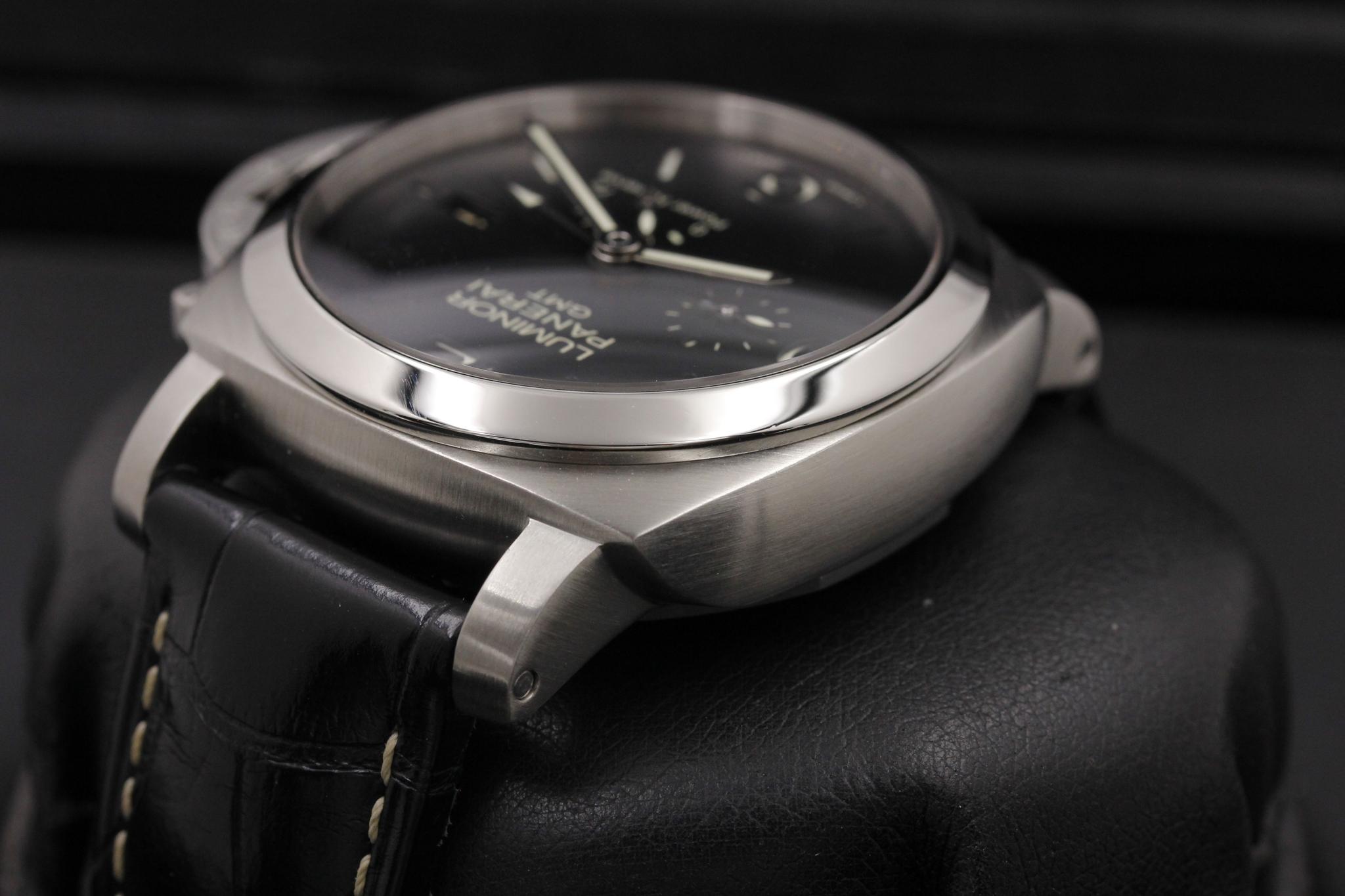 Watch Image 5