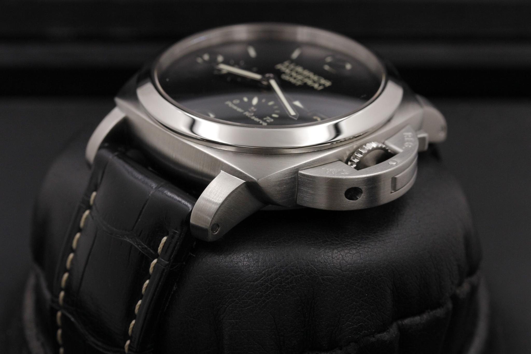 Watch Image 2