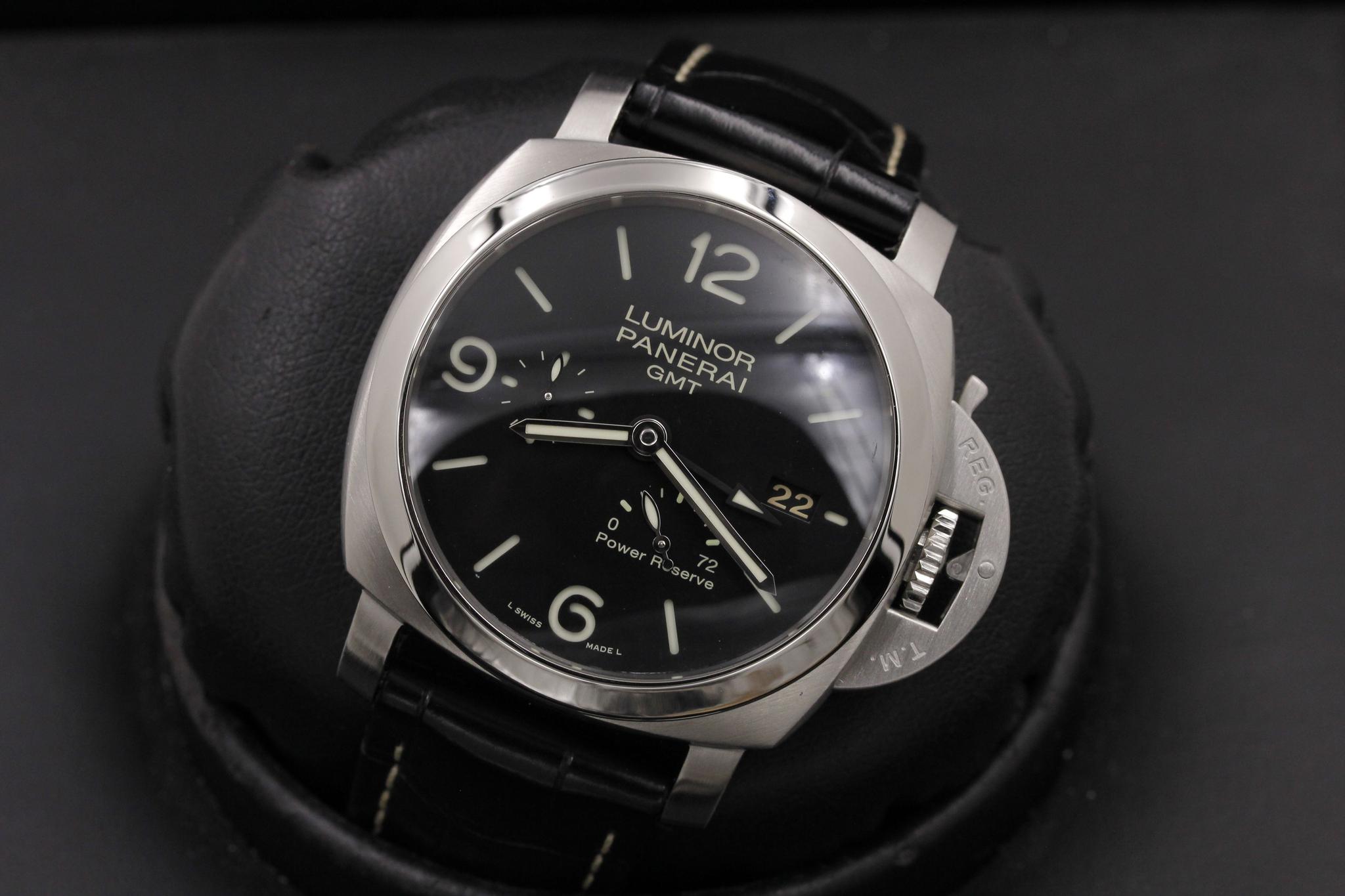 Watch Image 9