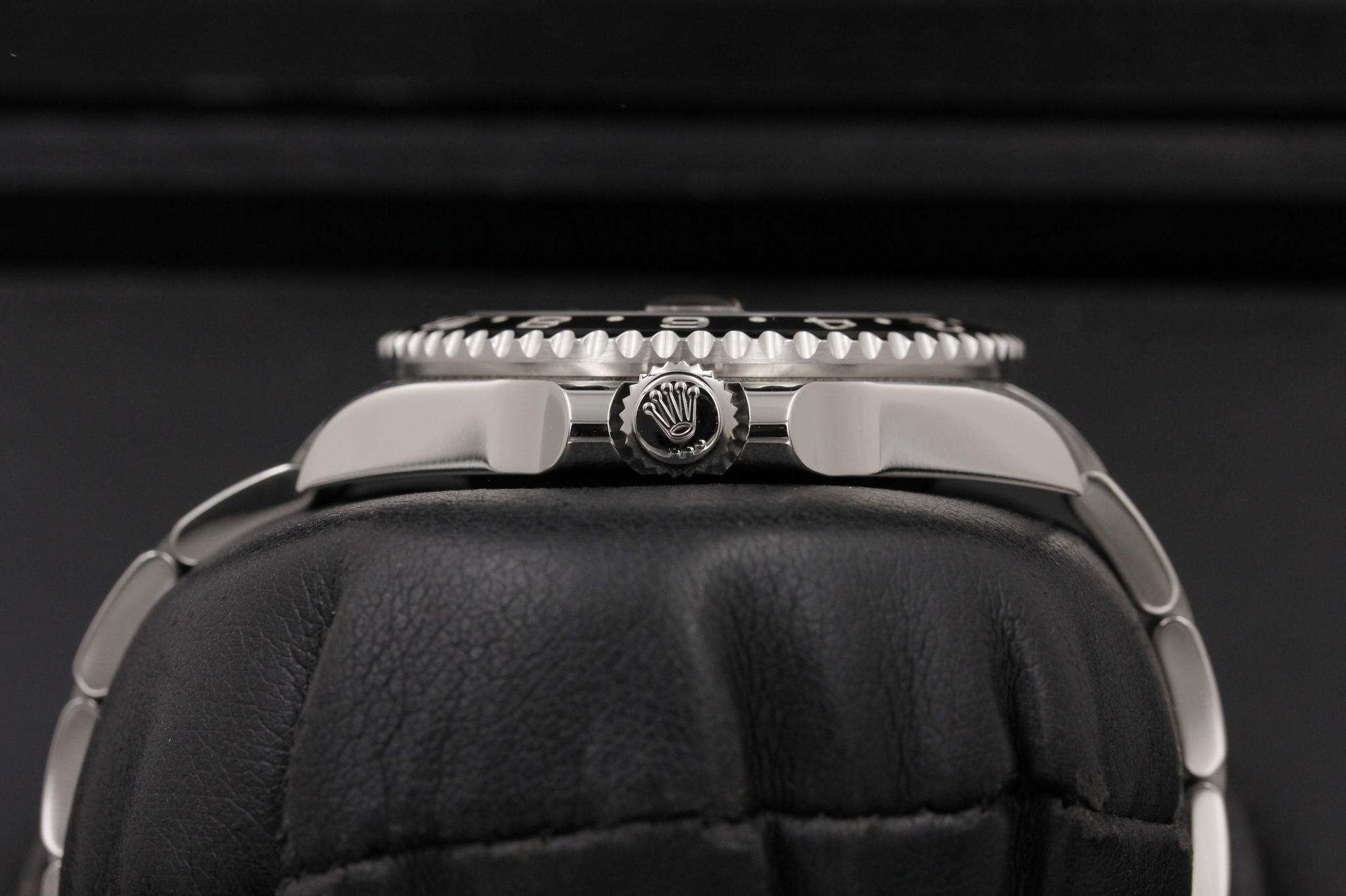 Watch Image 3