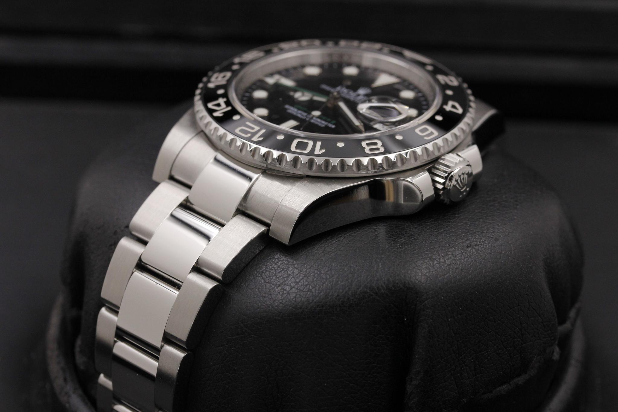 Watch Image 4