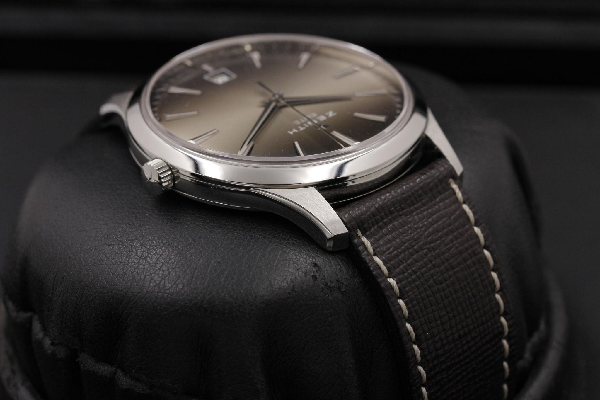 Watch Image 4