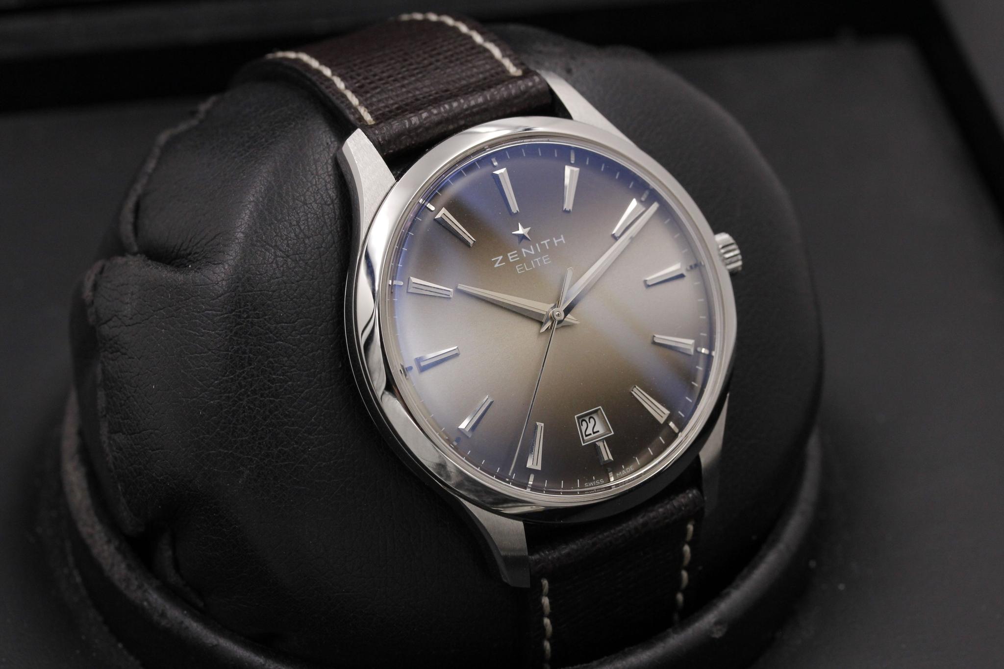 Watch Image 10