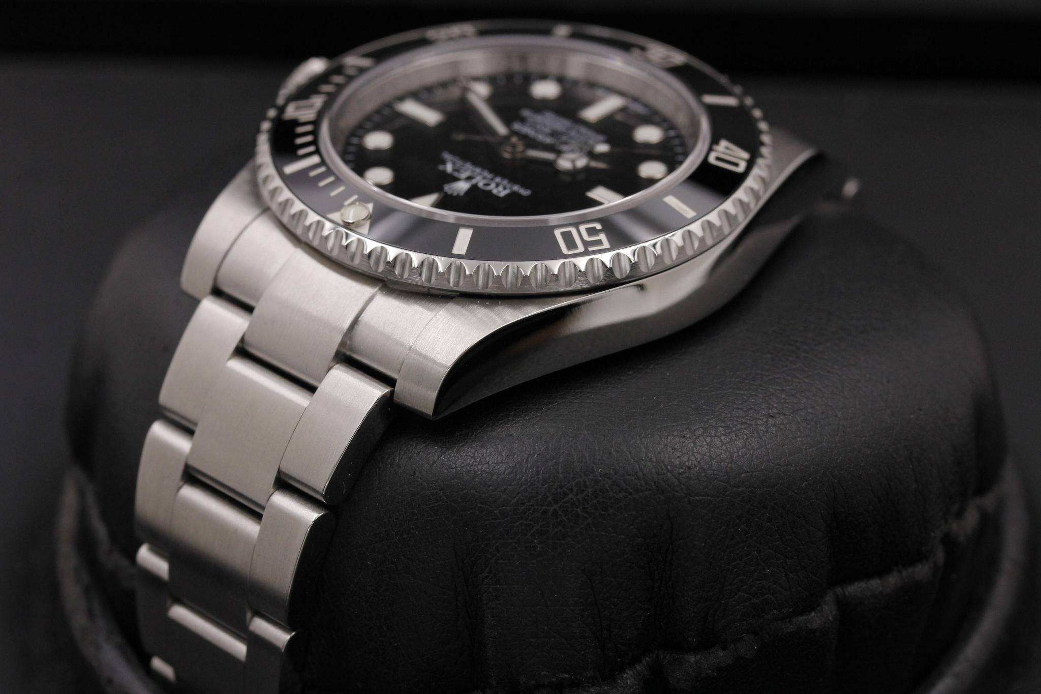 Watch Image 5