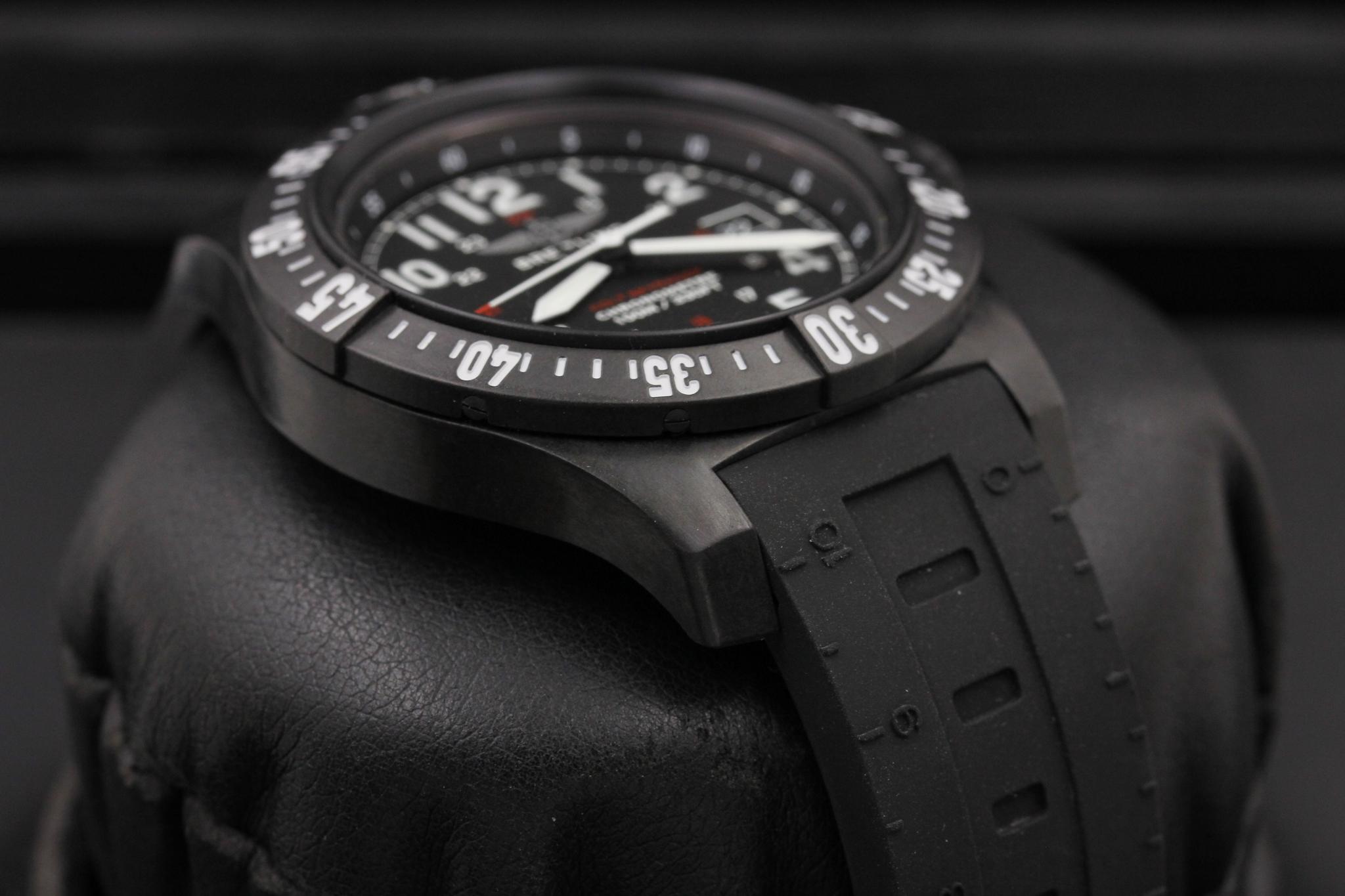 Watch Image 5