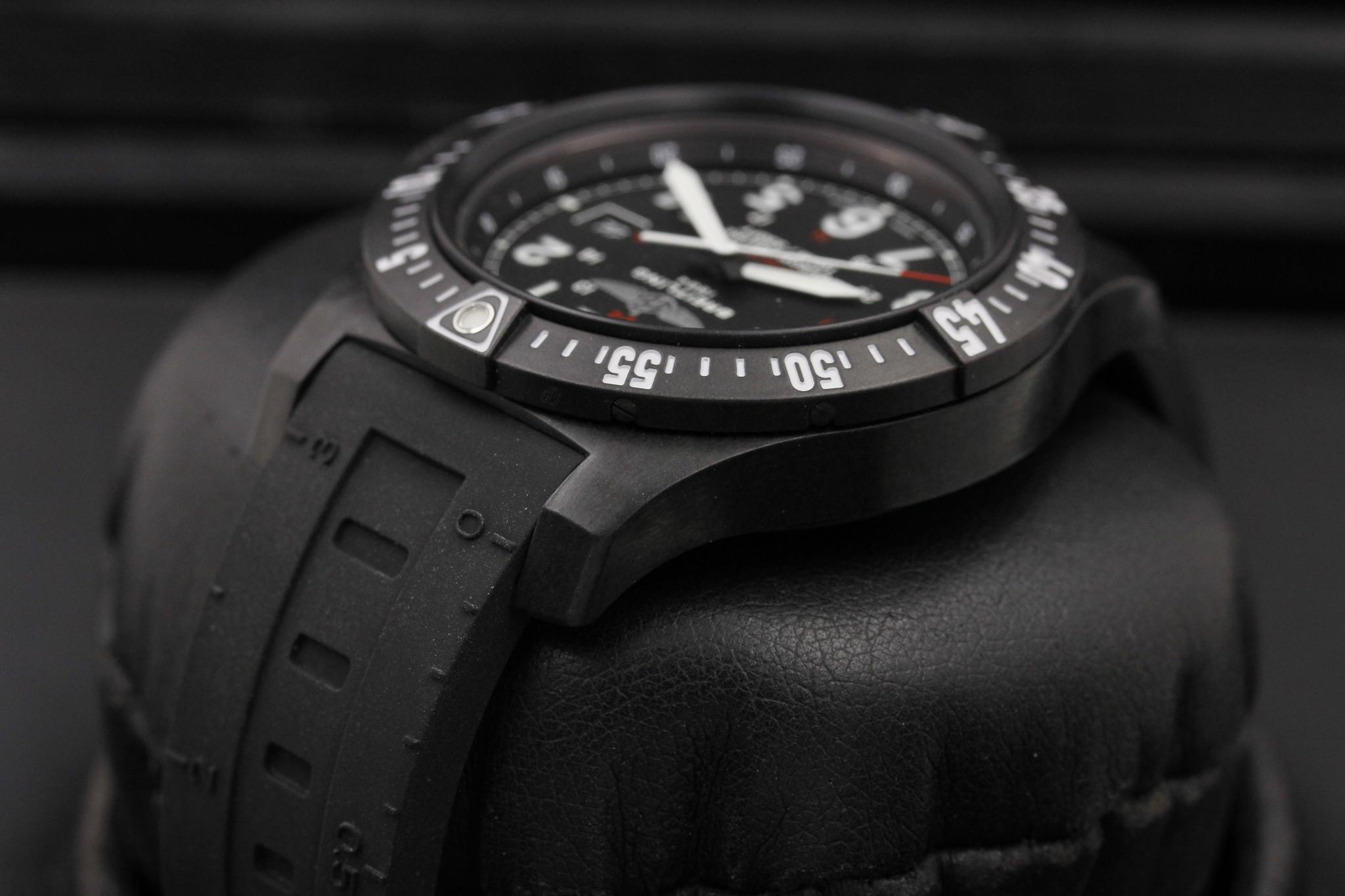 Watch Image 6