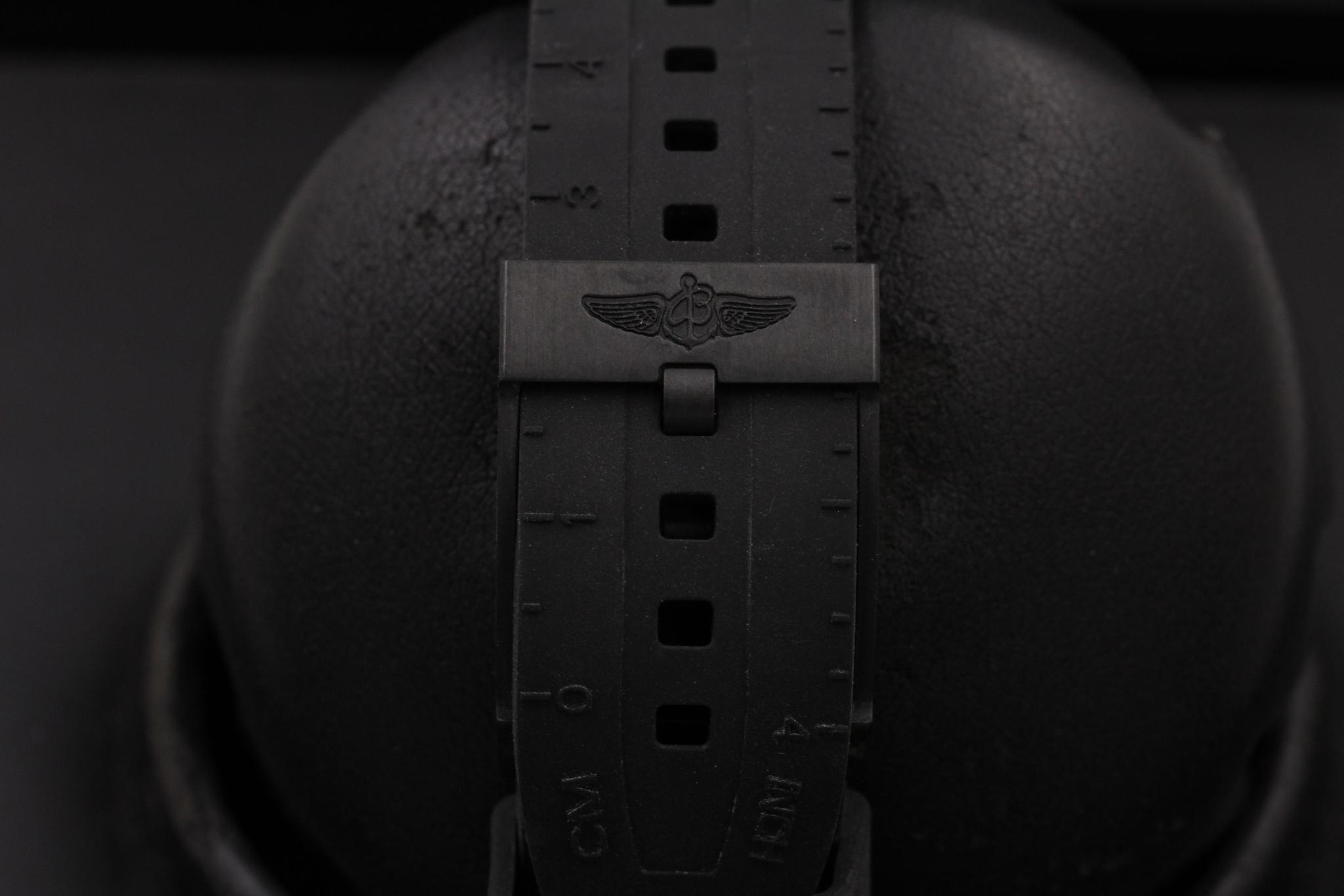 Watch Image 8