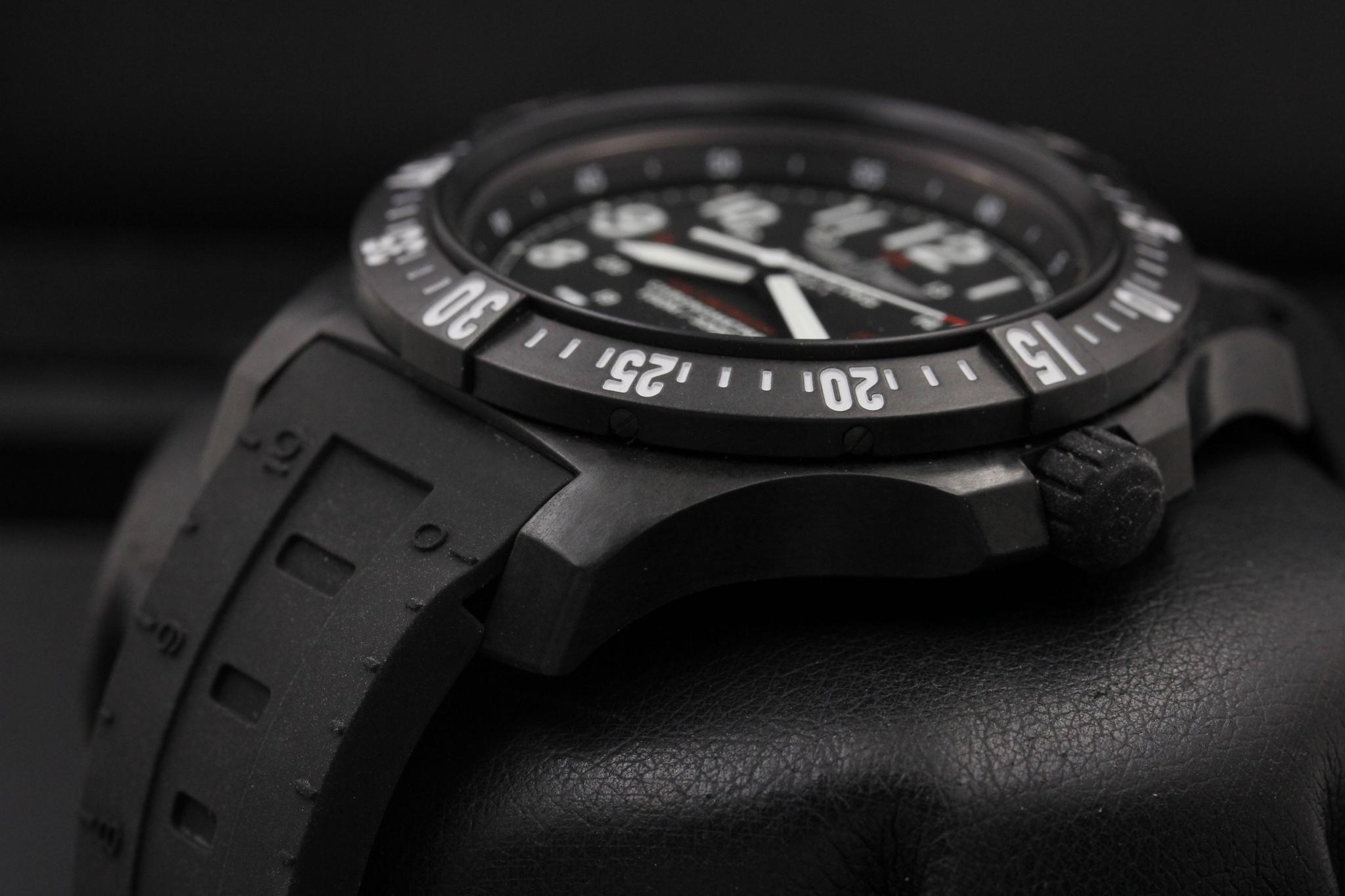 Watch Image 2