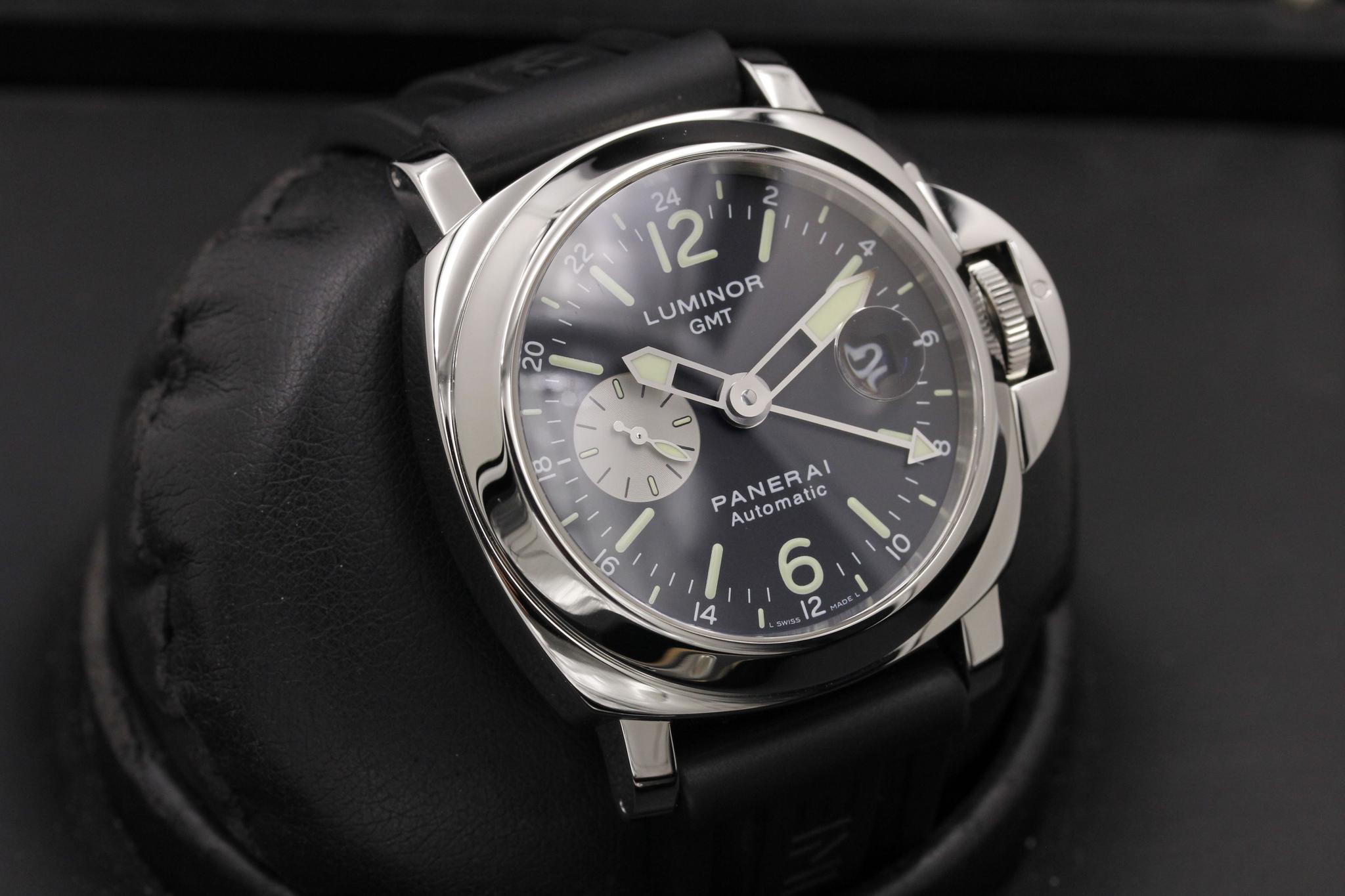 Watch Image 10