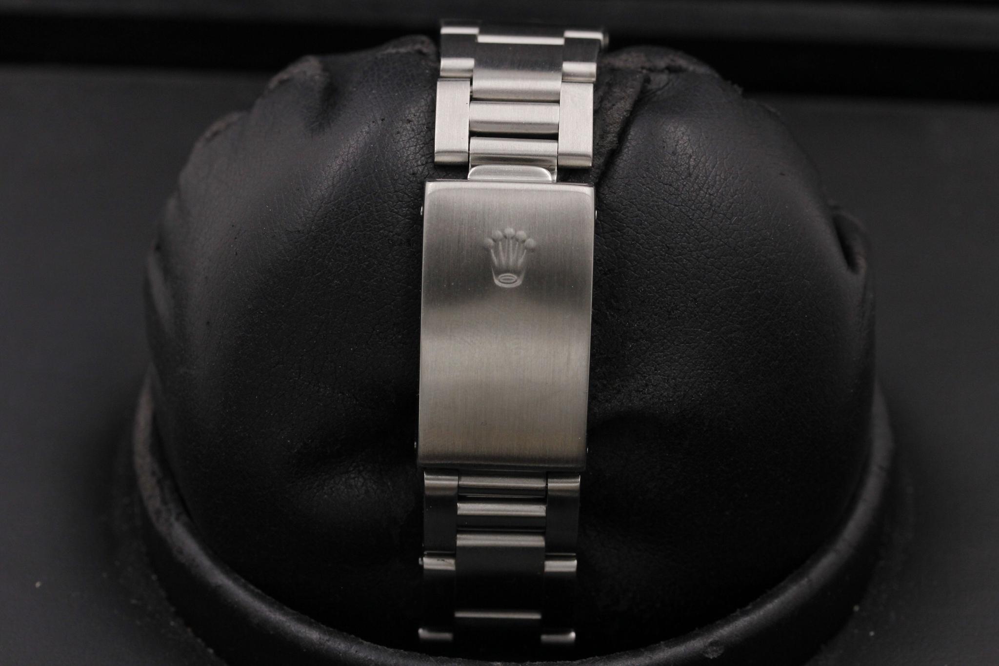 Watch Image 8
