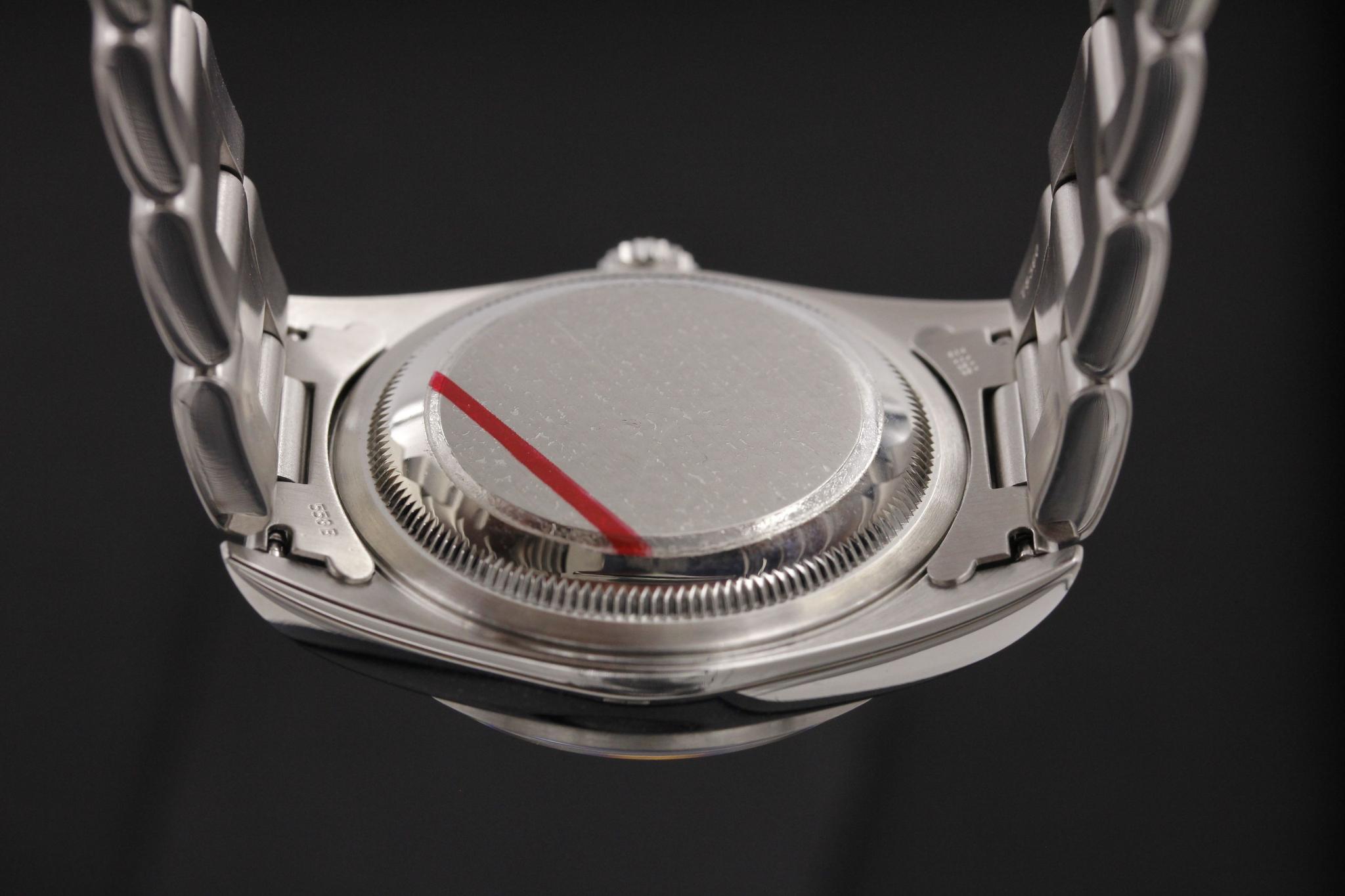 Watch Image 7