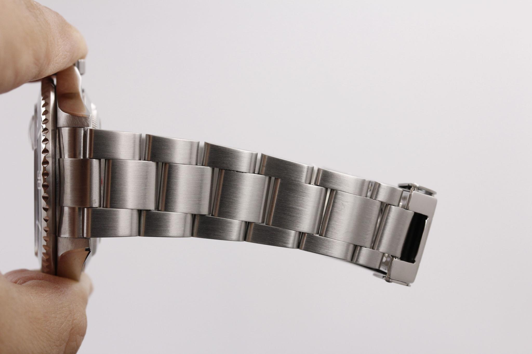 Watch Image 9
