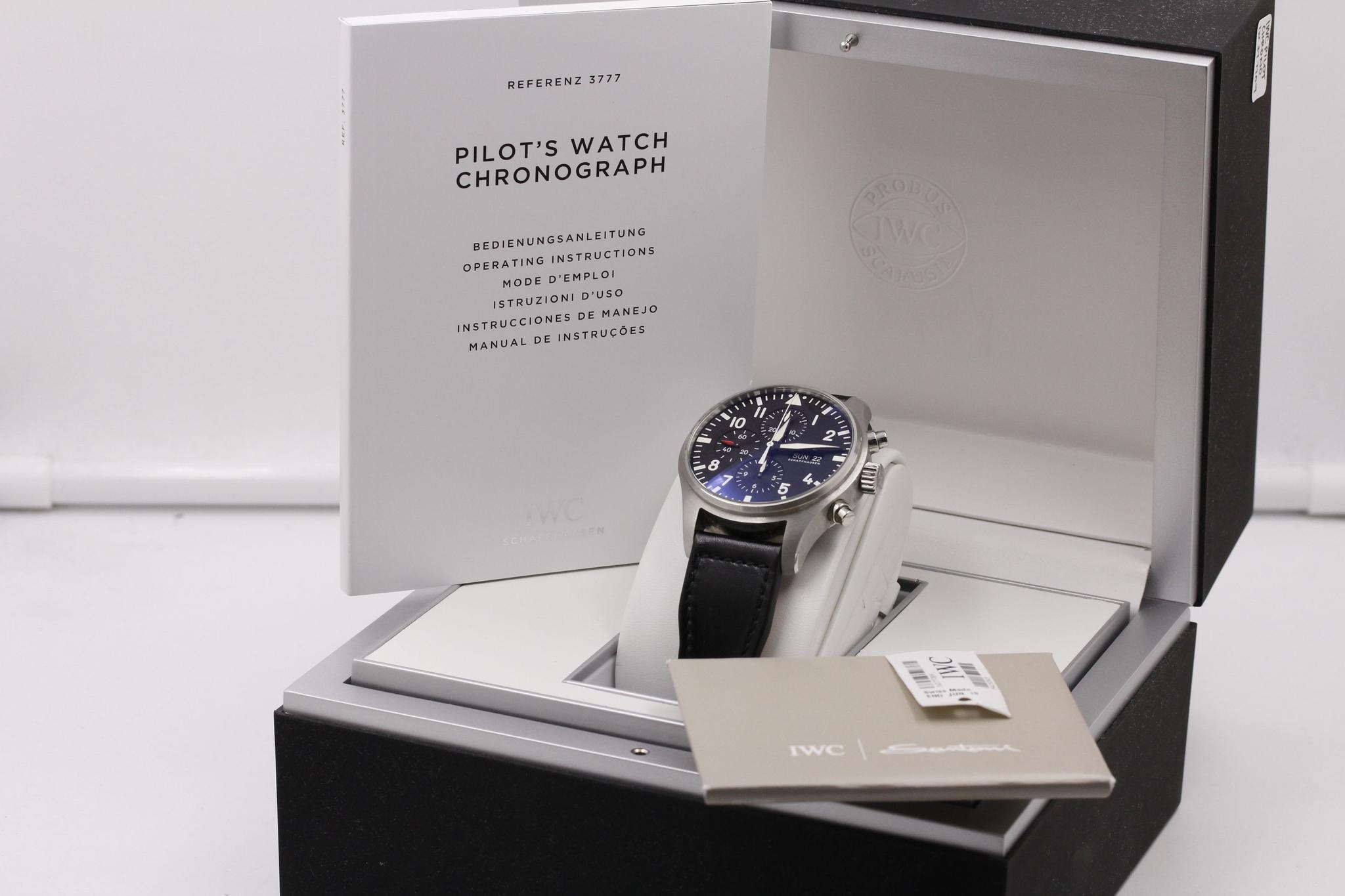 Watch Image 11