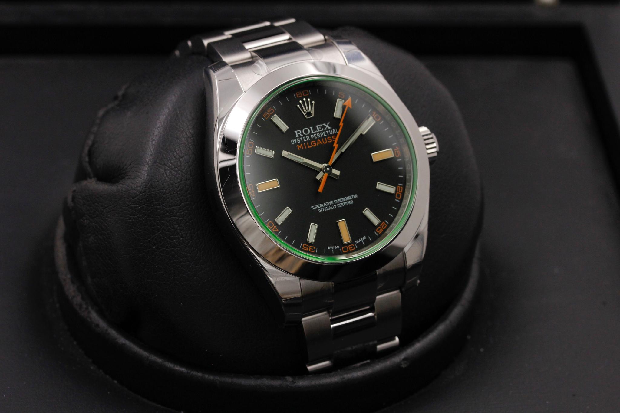 Watch Image 9