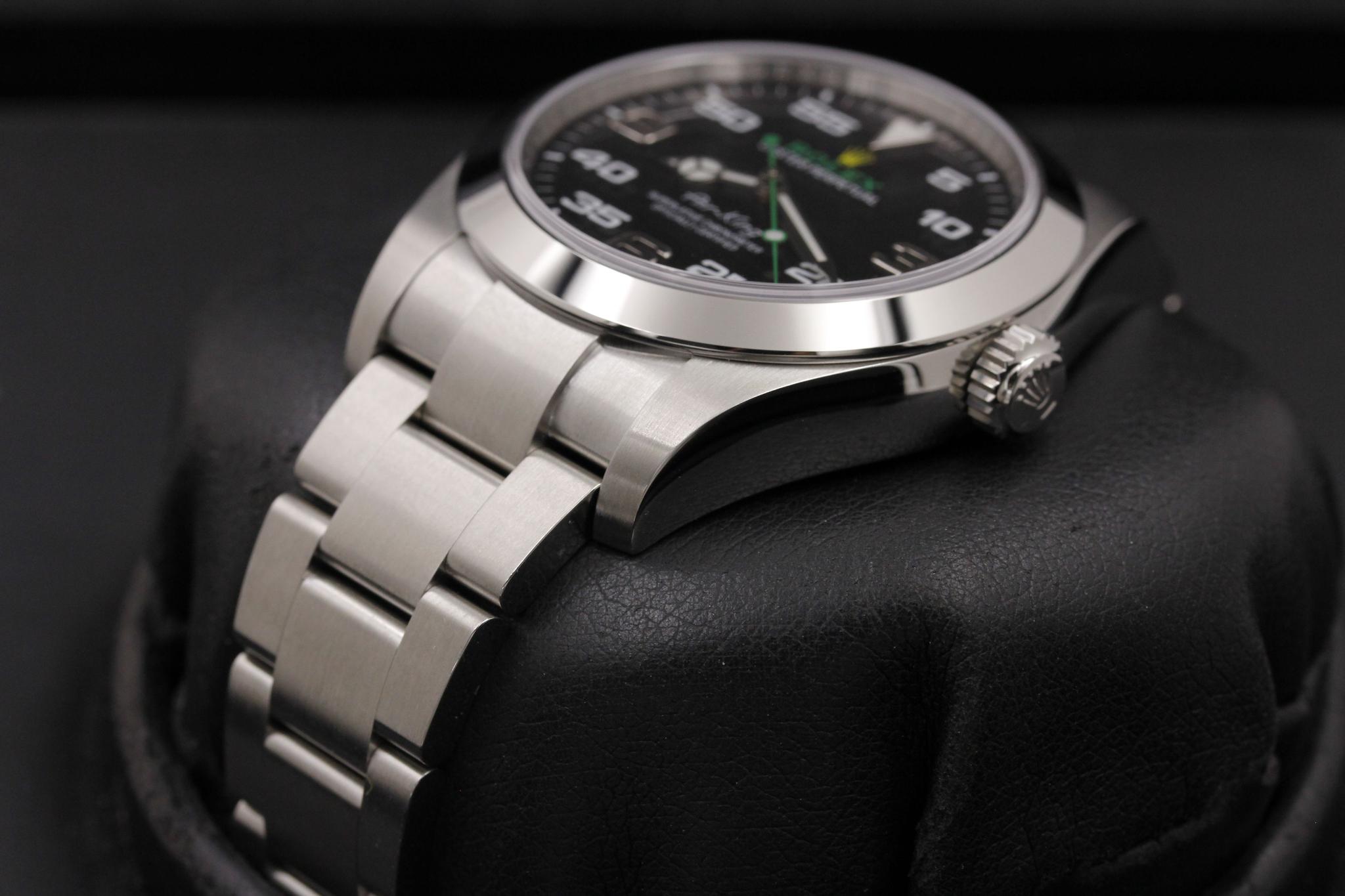 Watch Image 2