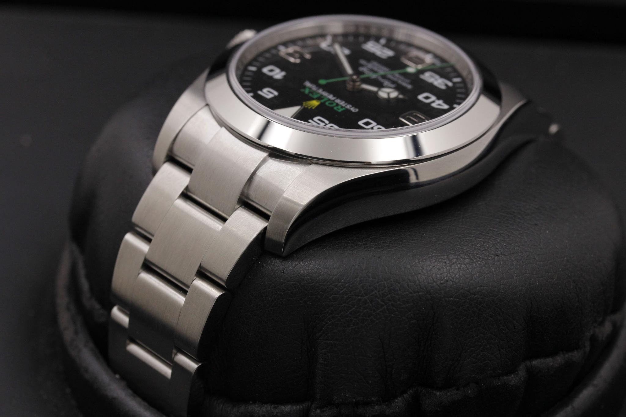 Watch Image 5