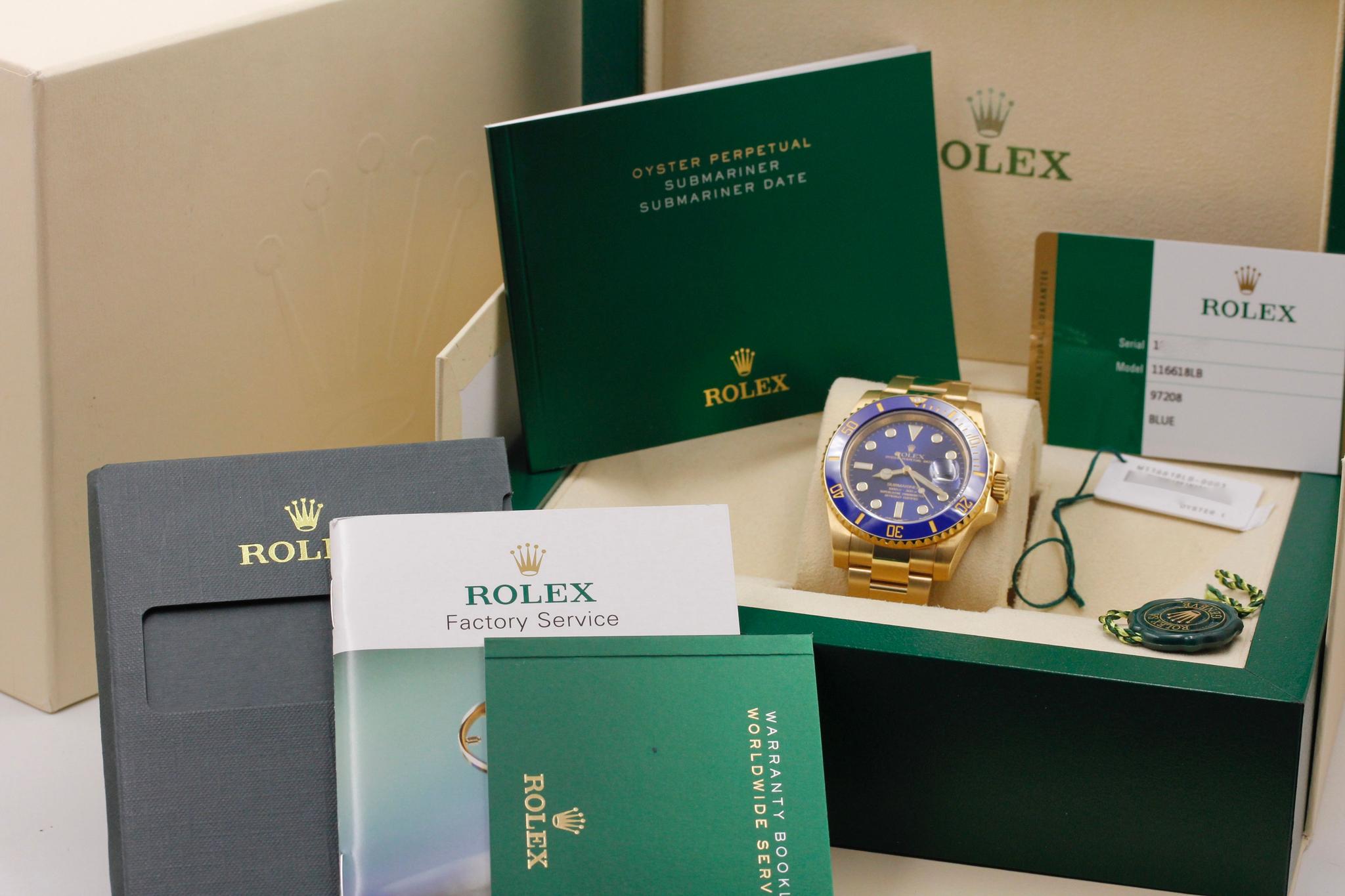Watch Image 11