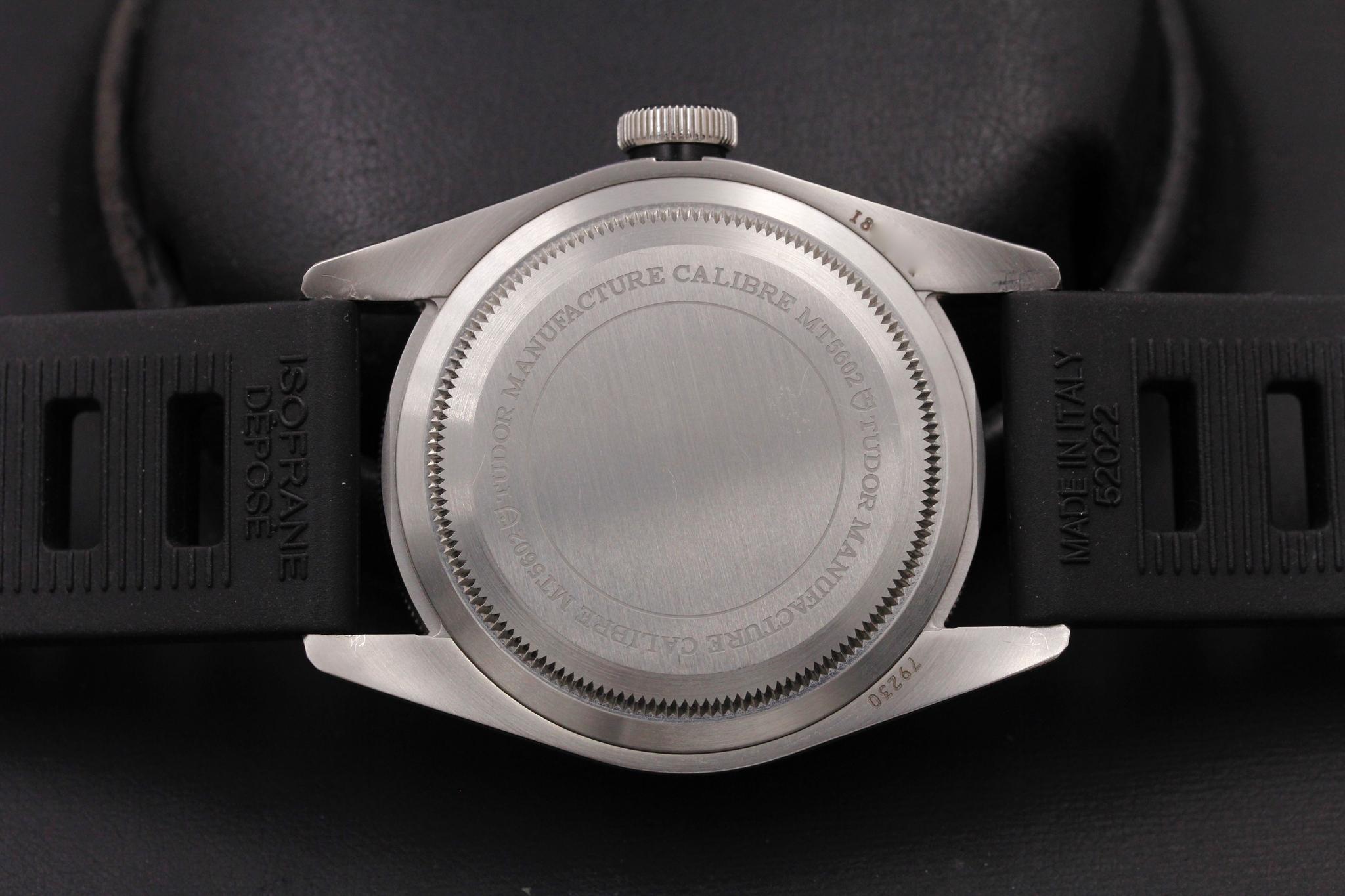 Watch Image 7