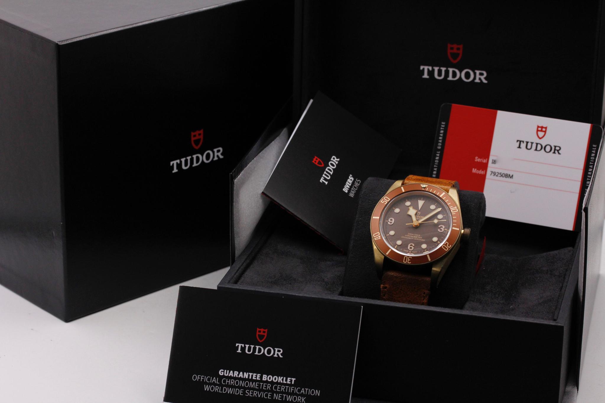 Watch Image 11