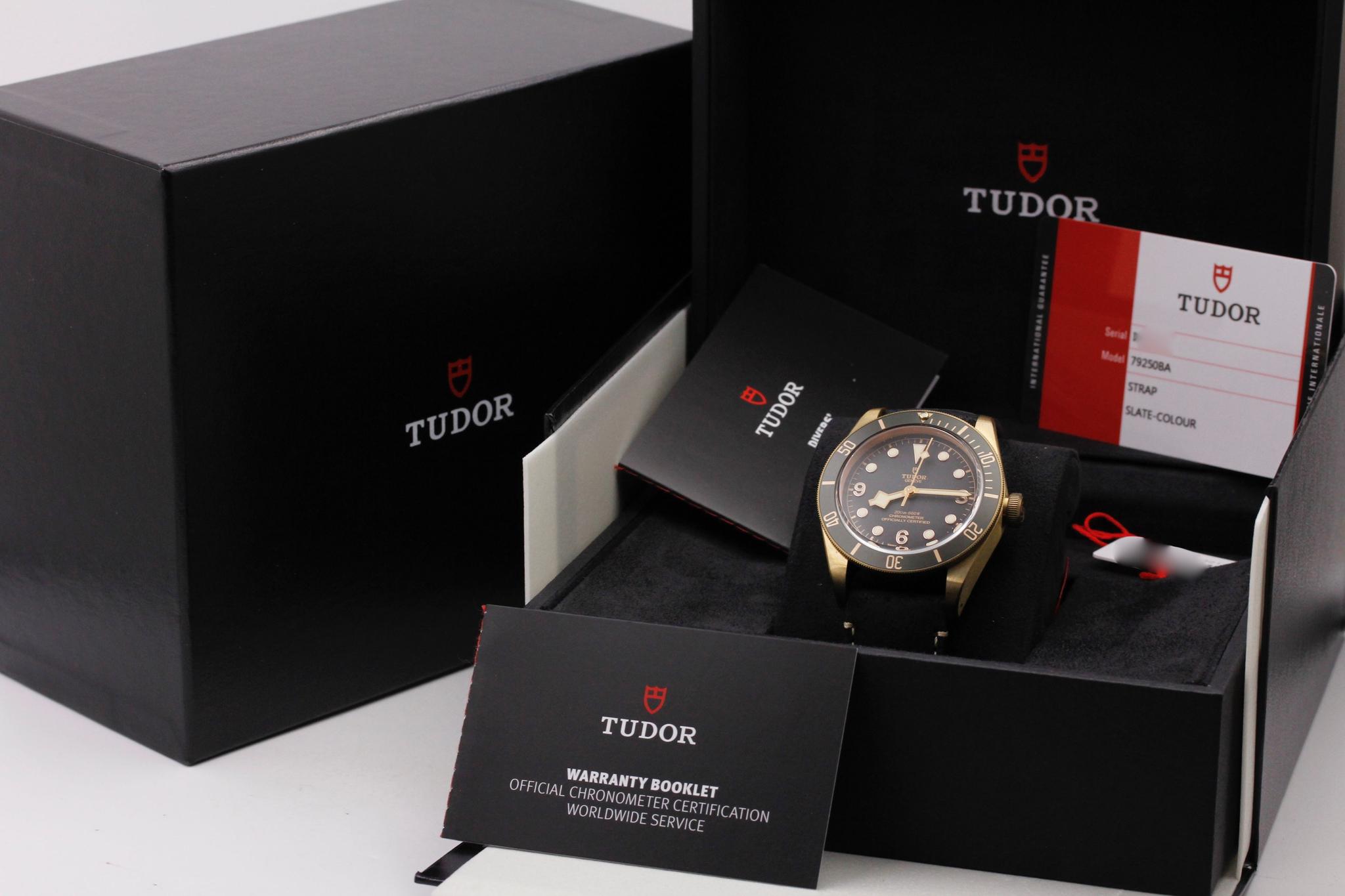 Watch Image 11