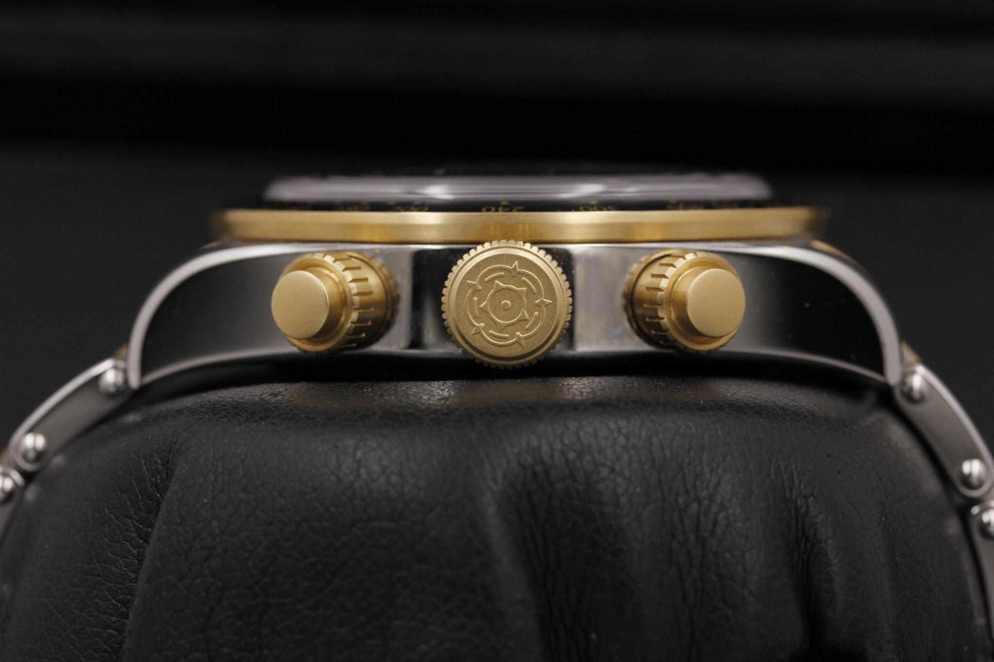 Watch Image 3