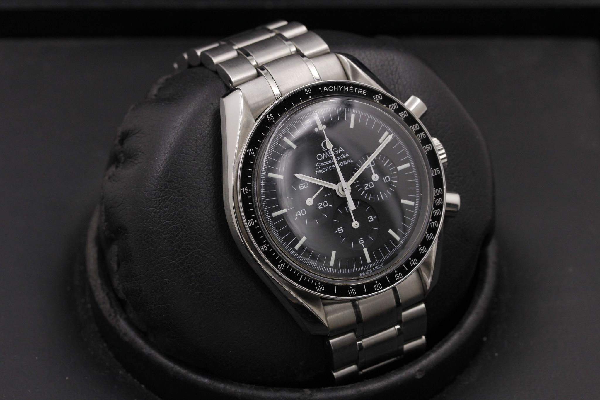Watch Image 8