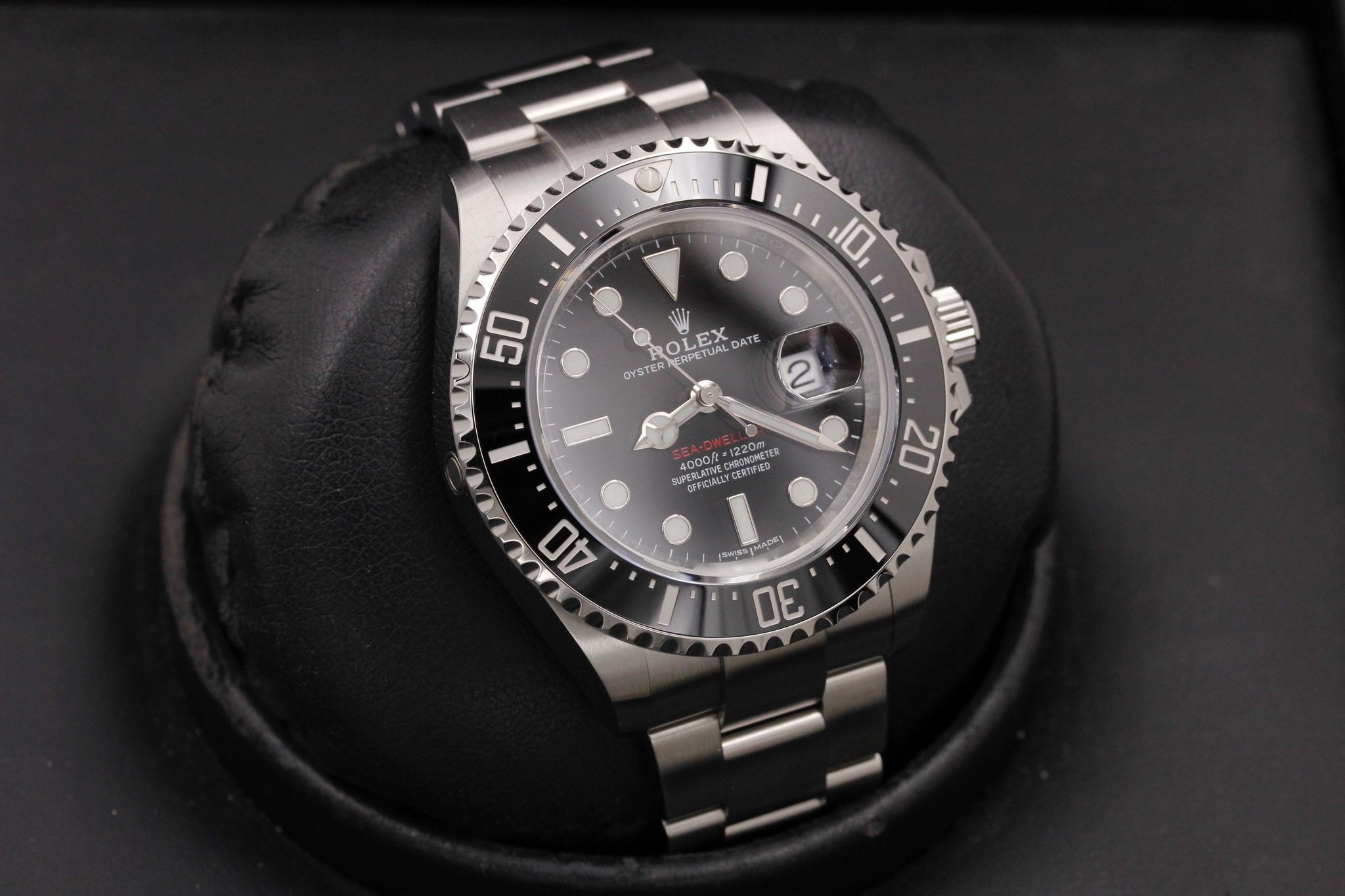 Watch Image 10