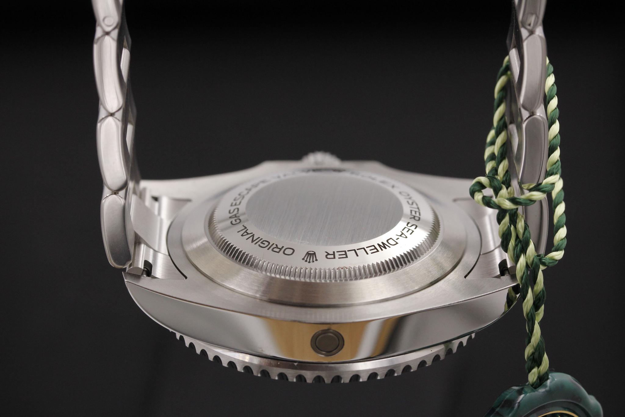 Watch Image 7