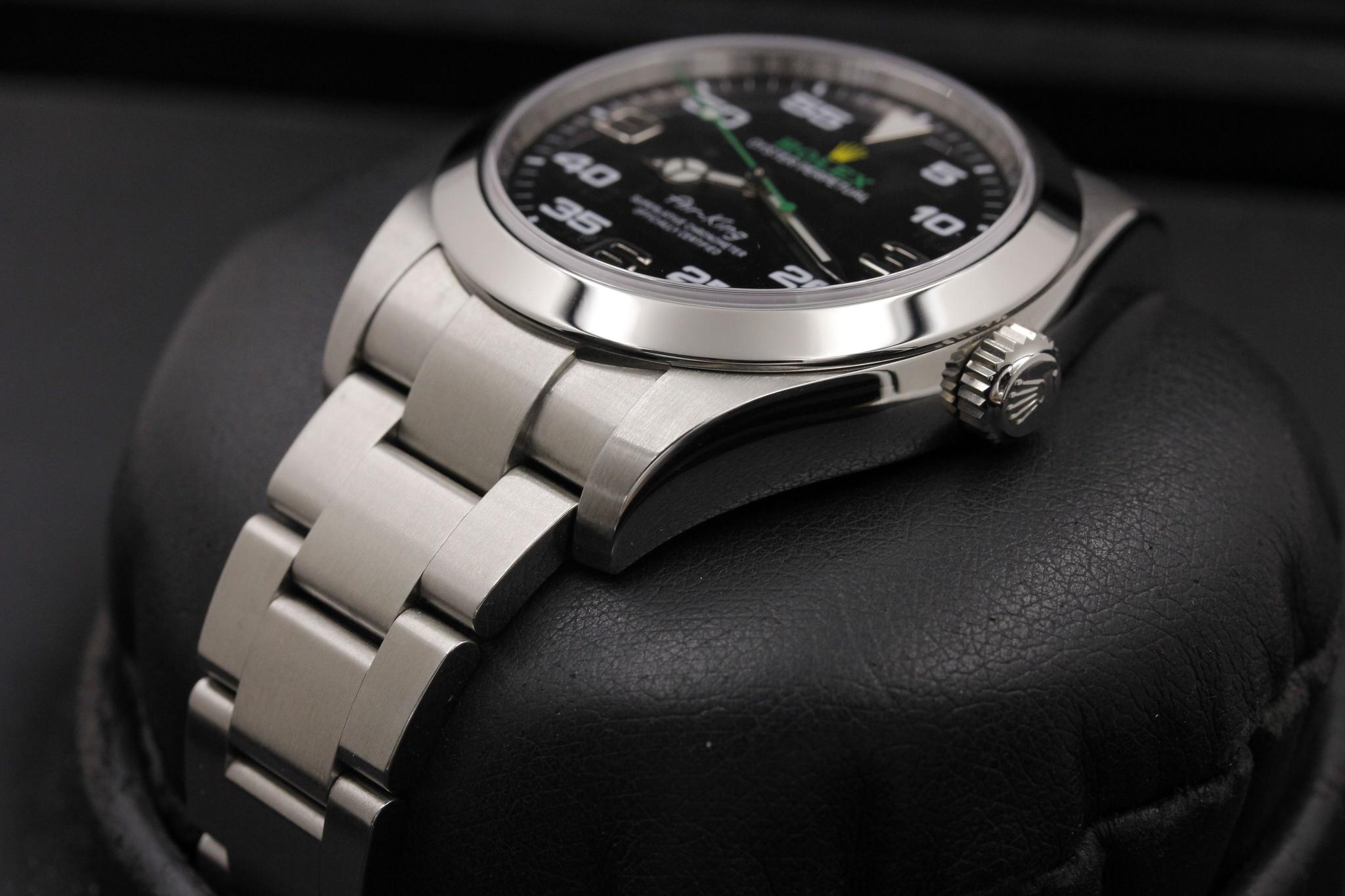 Watch Image 2