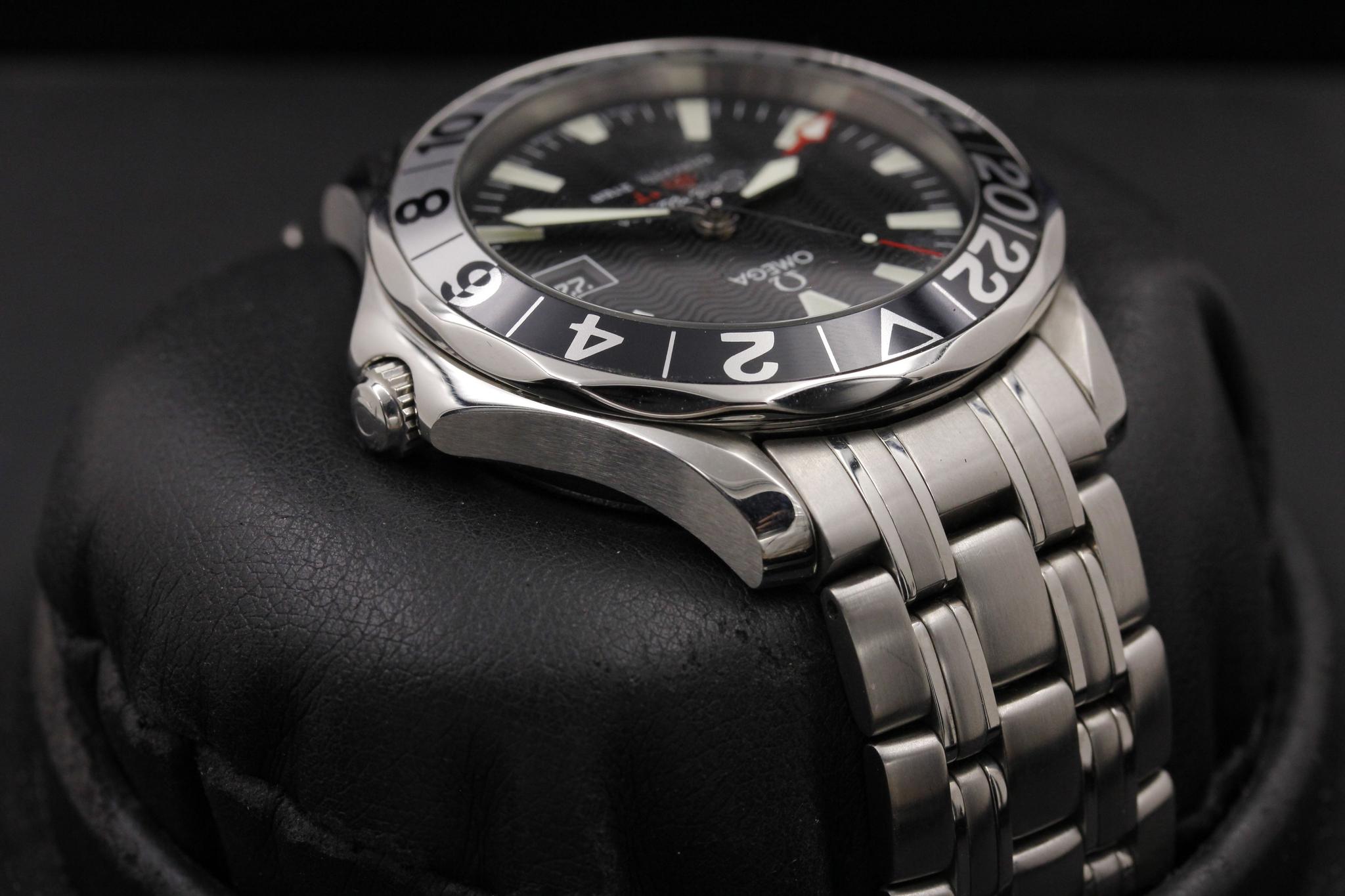 Watch Image 4