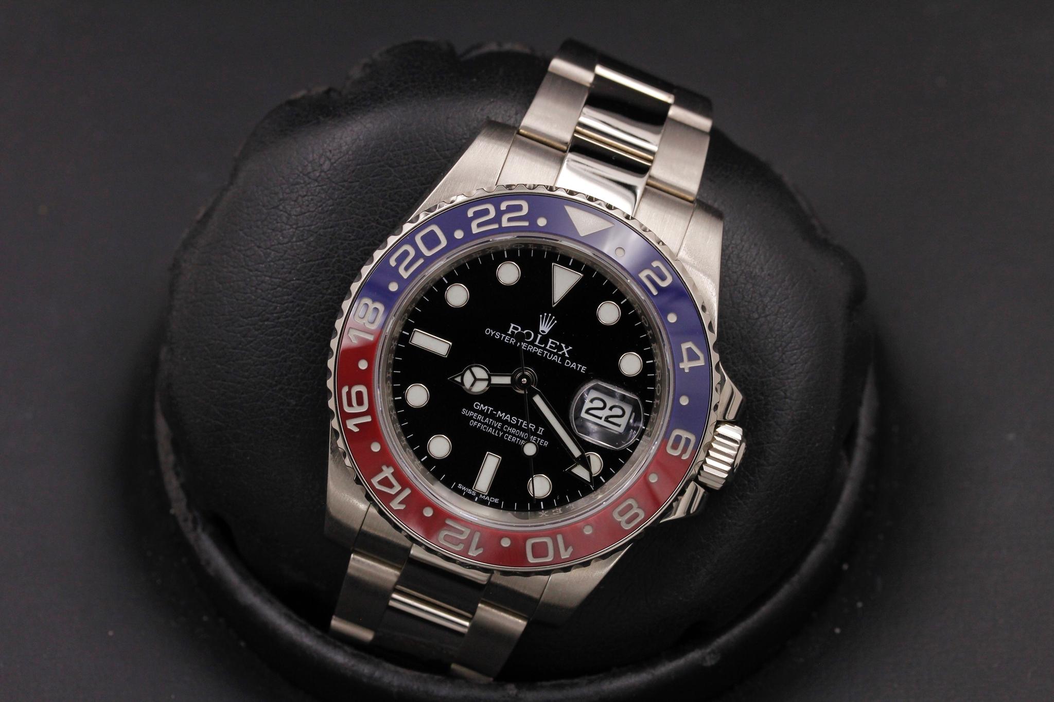 Watch Image 8