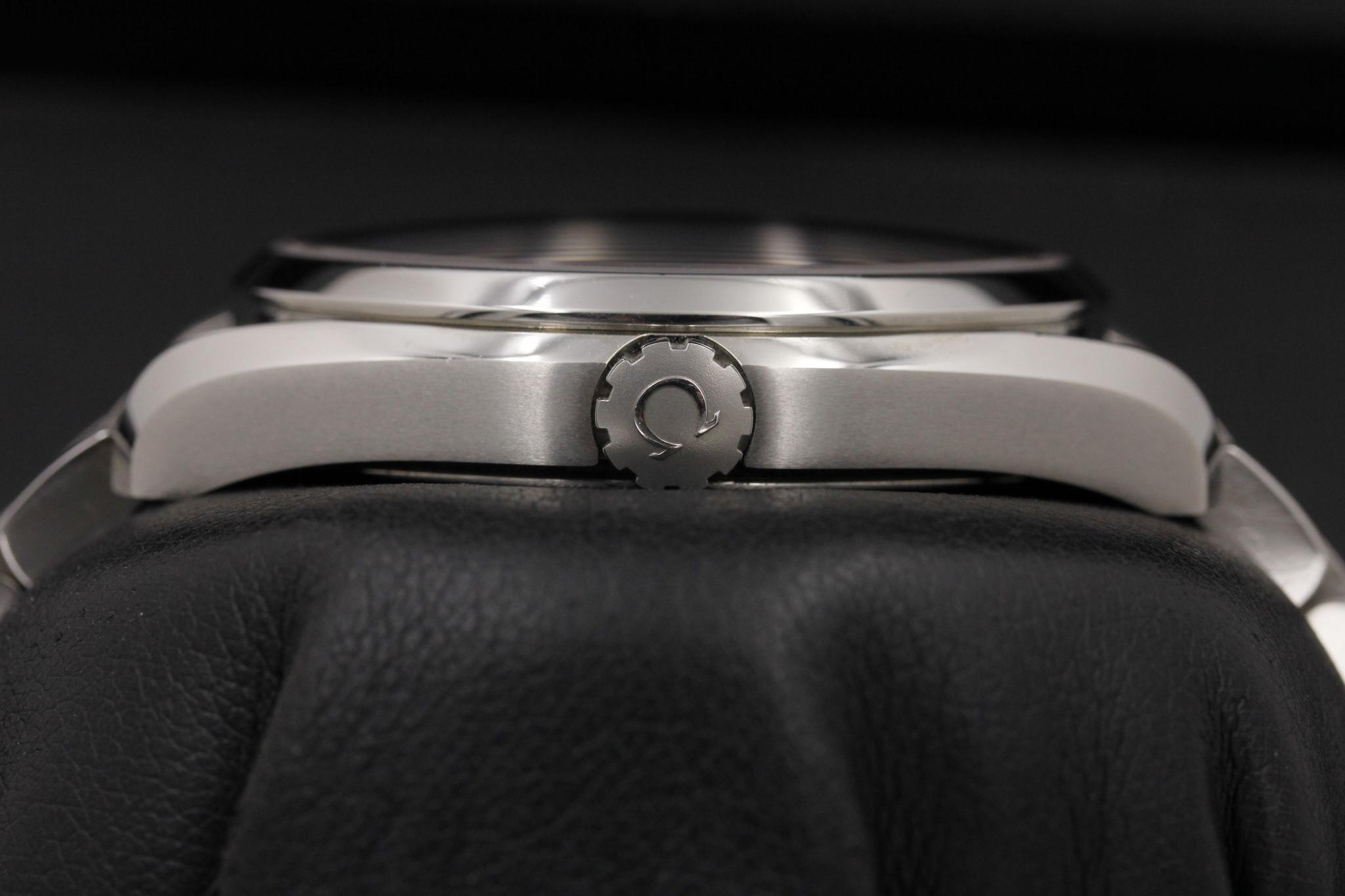 Watch Image 3