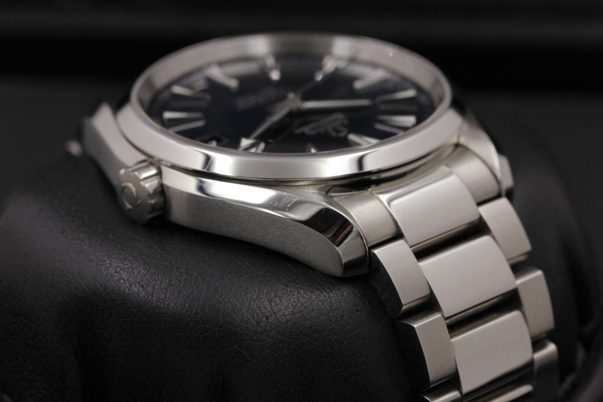Watch Image 4