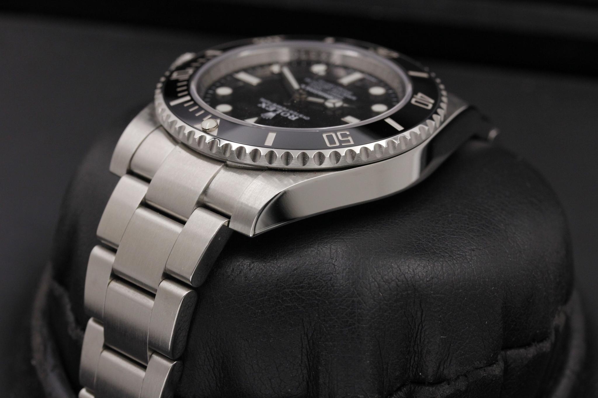 Watch Image 5