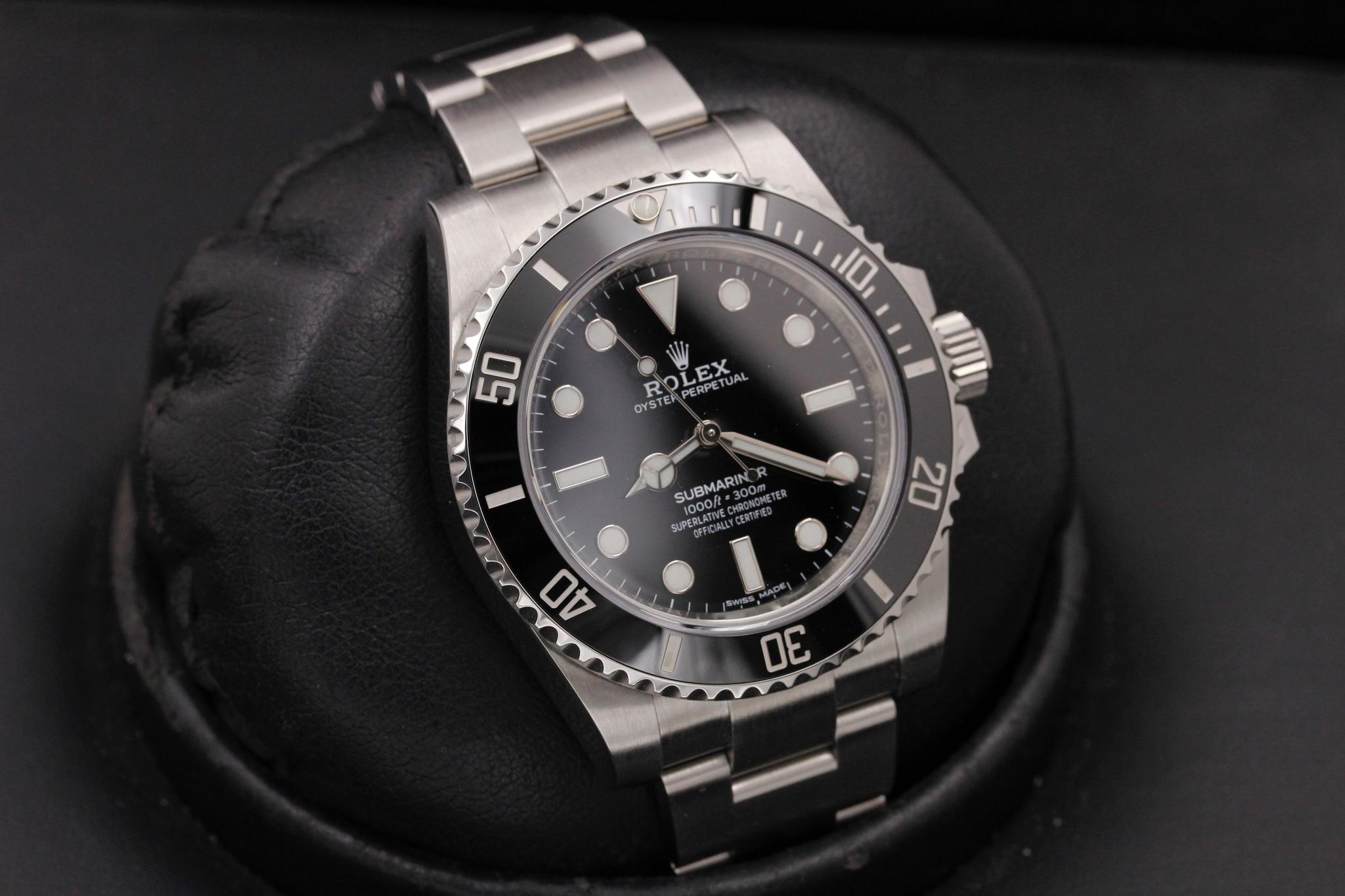 Watch Image 10