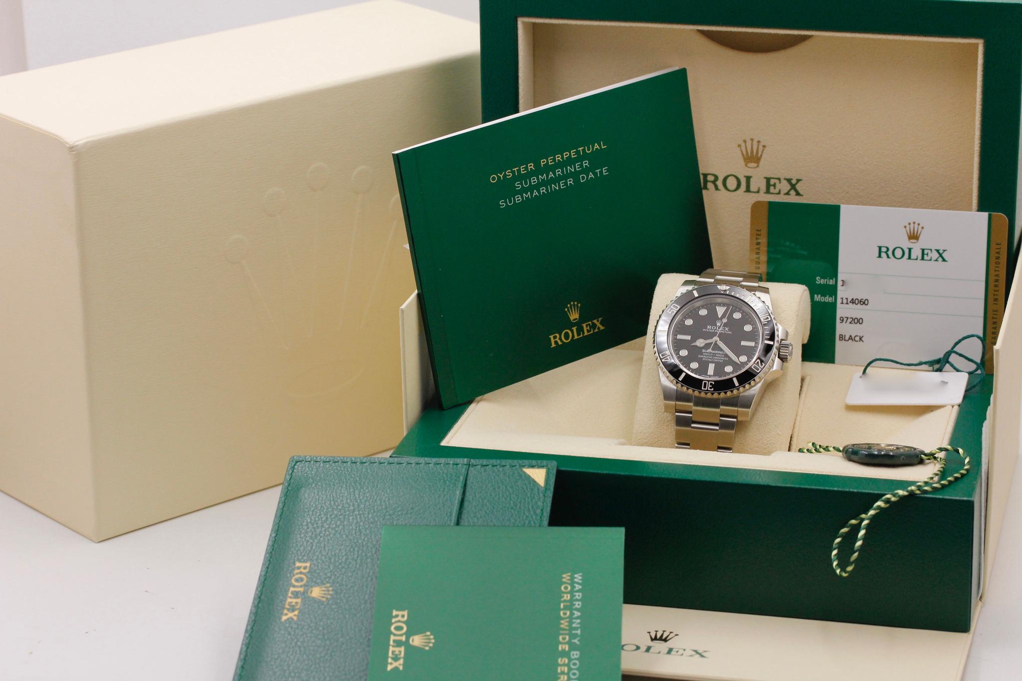 Watch Image 11