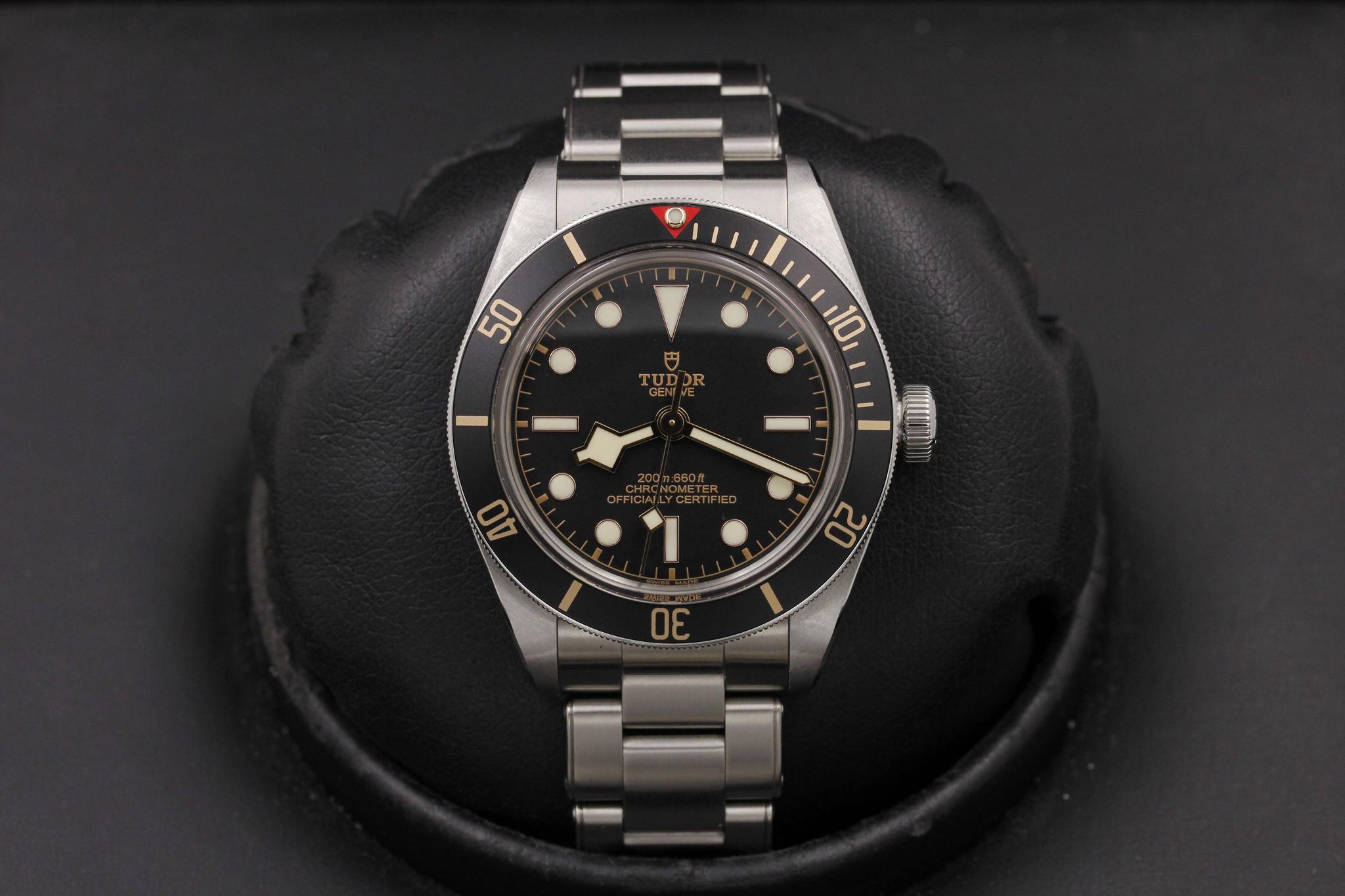 Watch Image 1