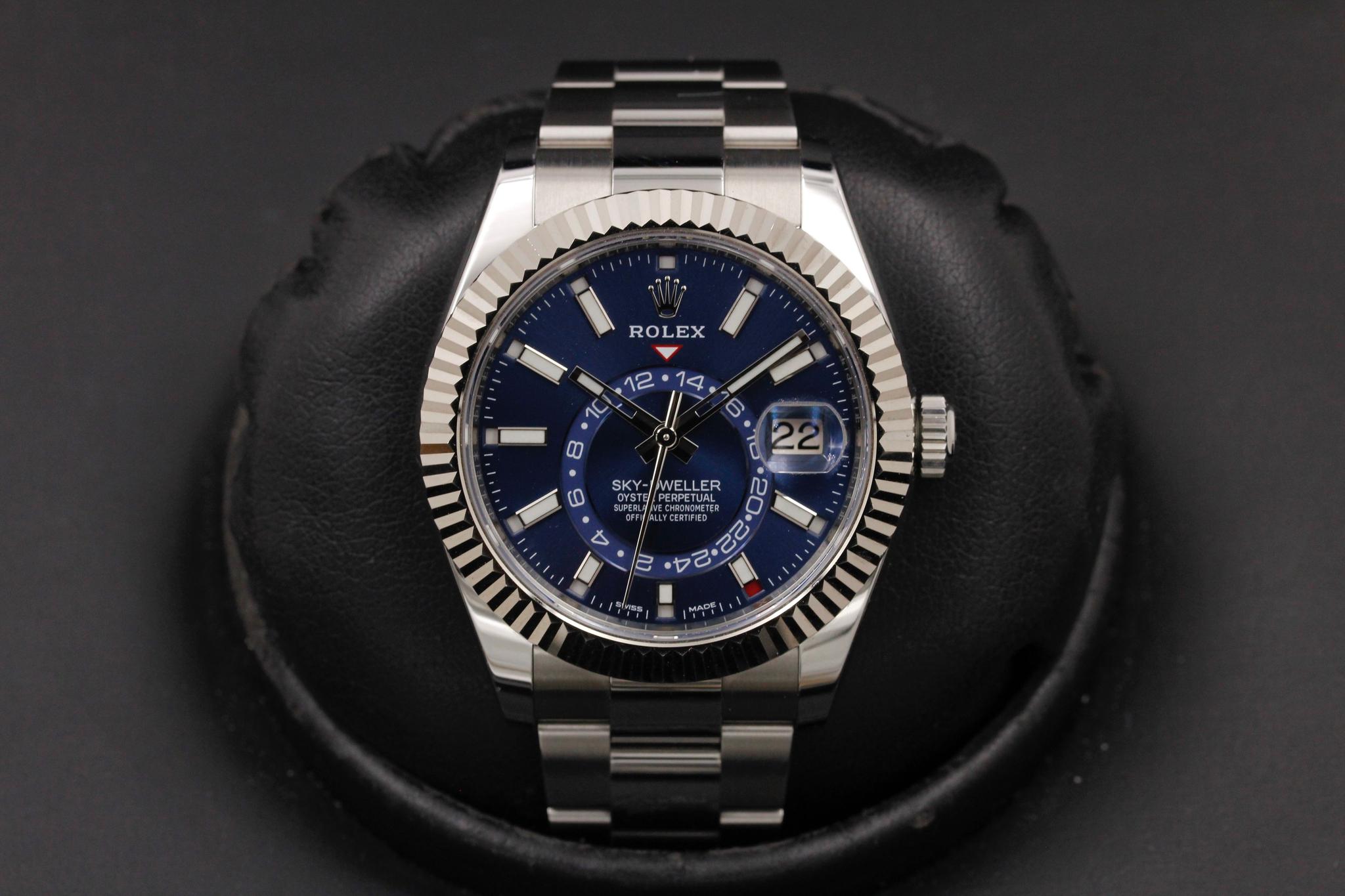 Watch Image 1