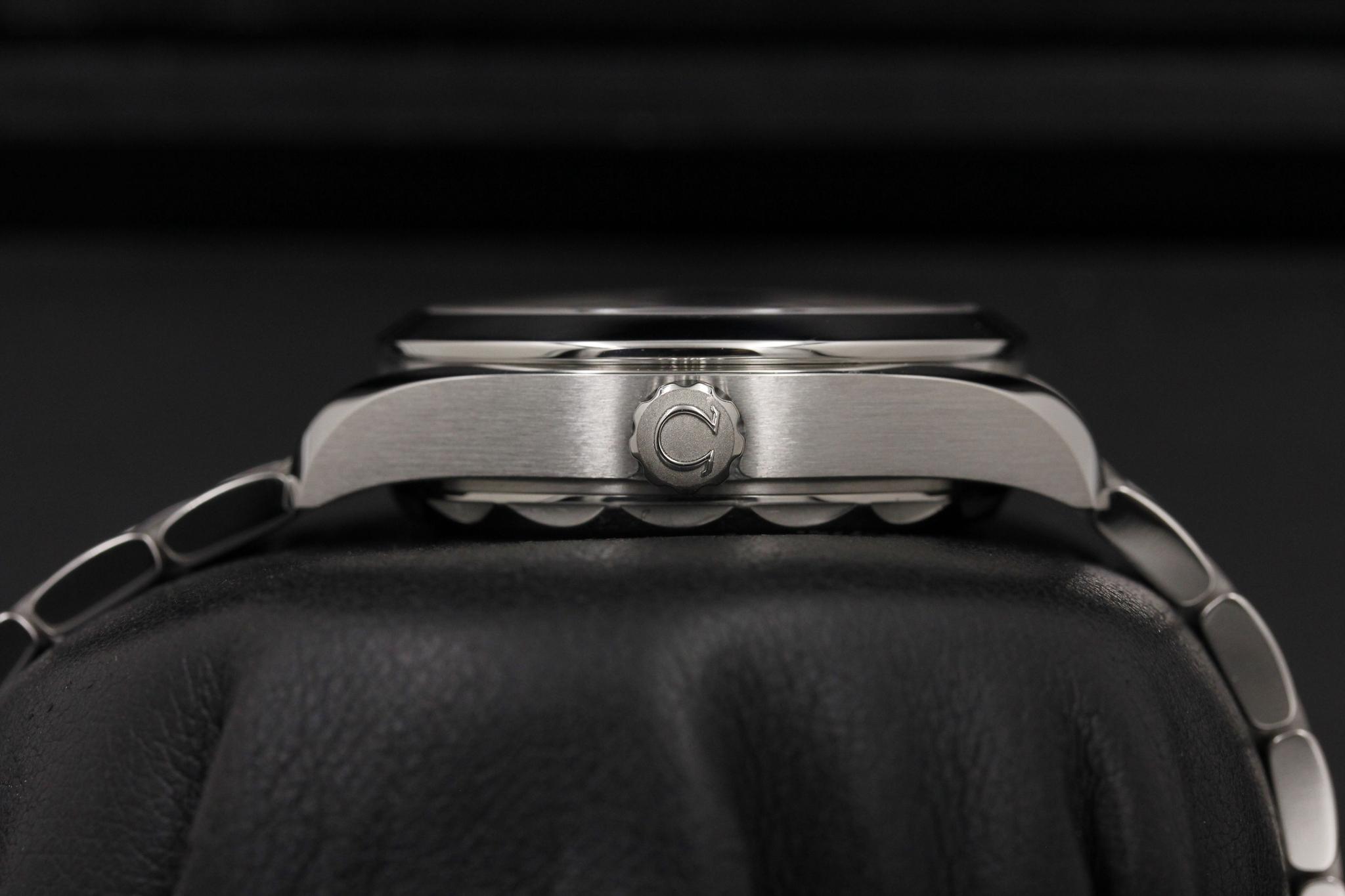 Watch Image 3