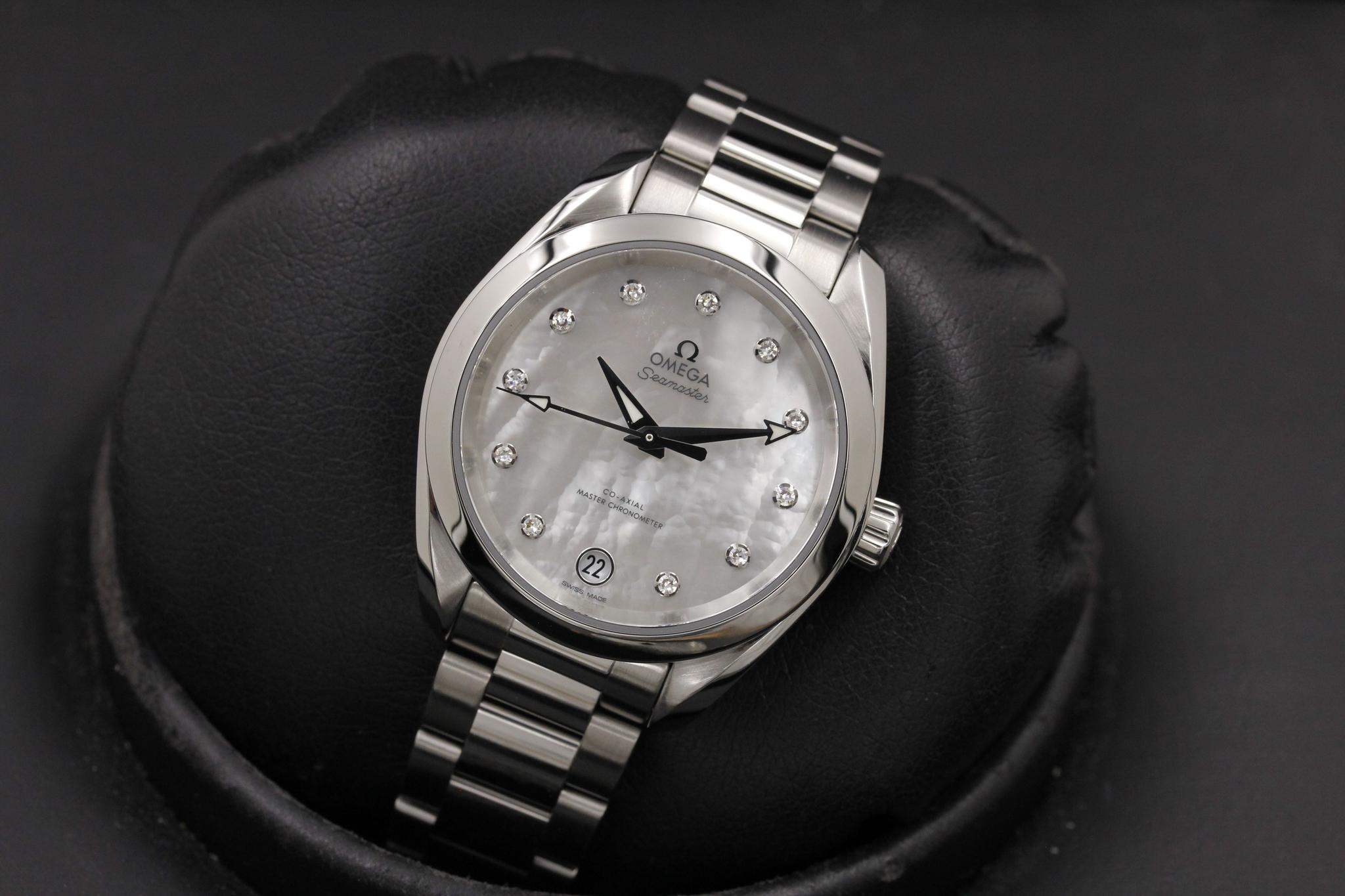 Watch Image 9