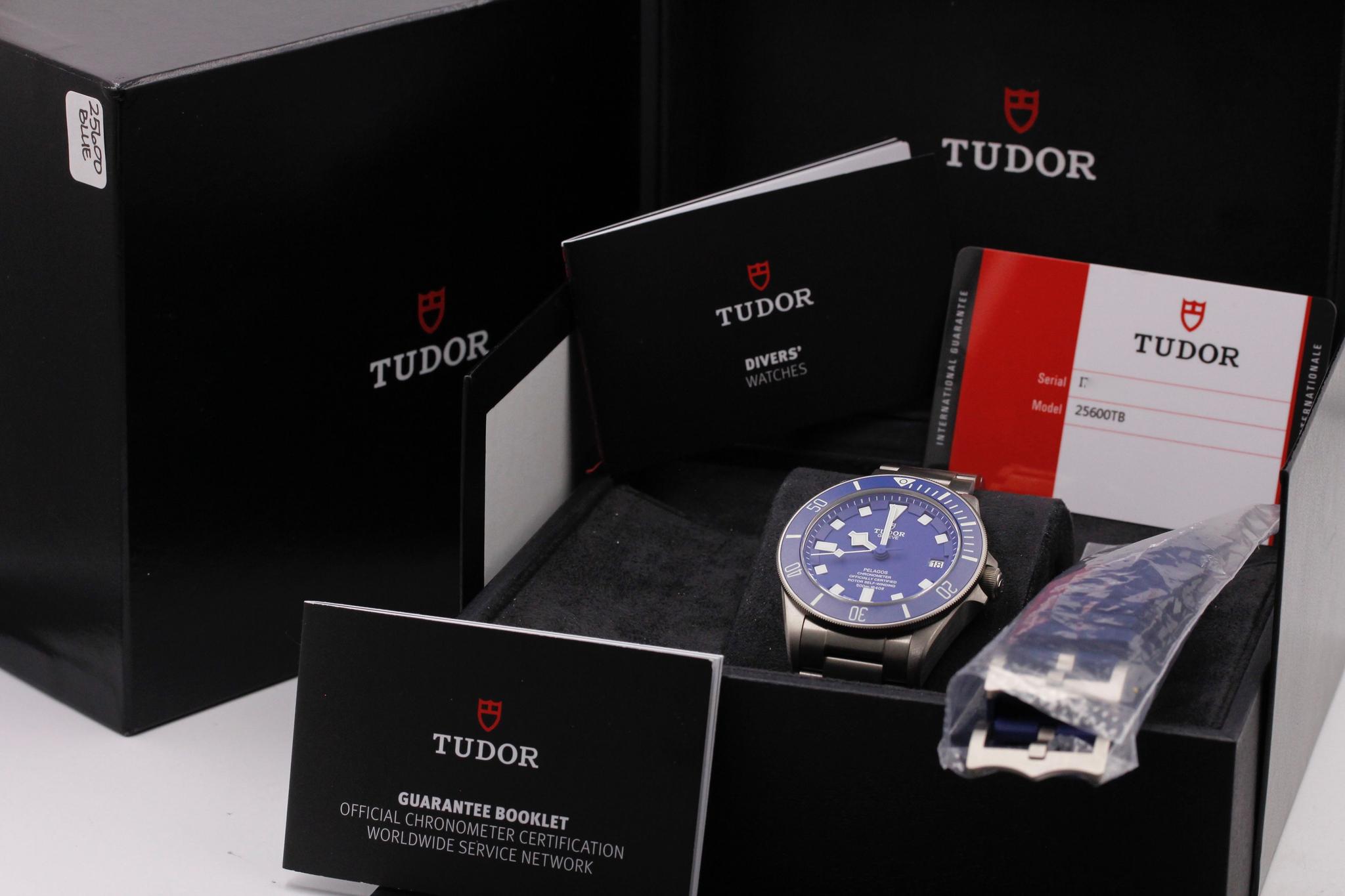 Watch Image 10
