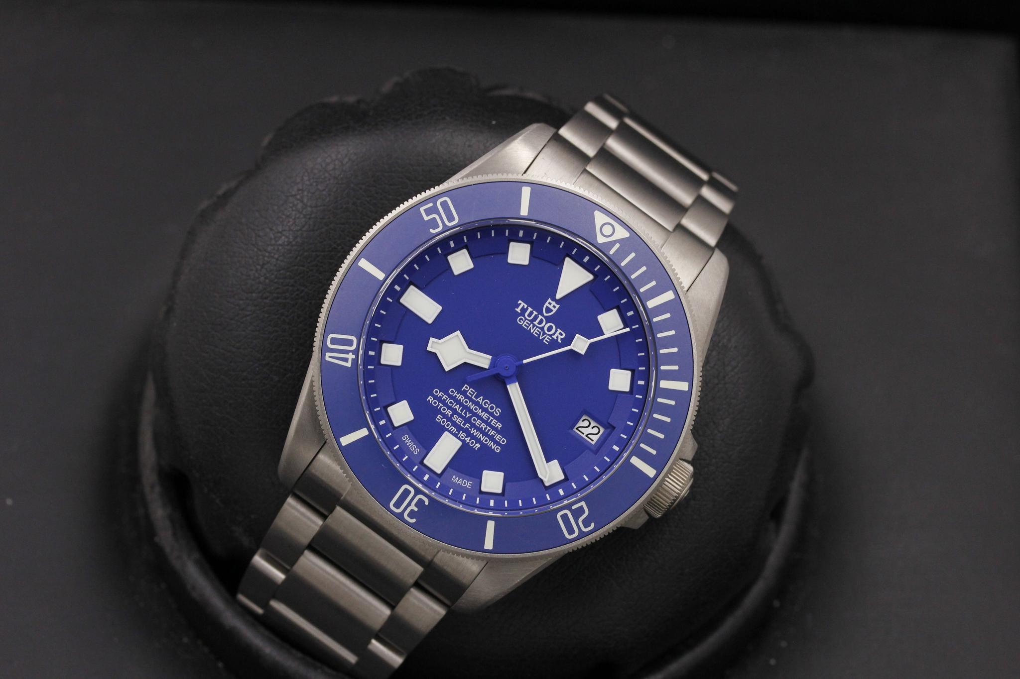 Watch Image 8