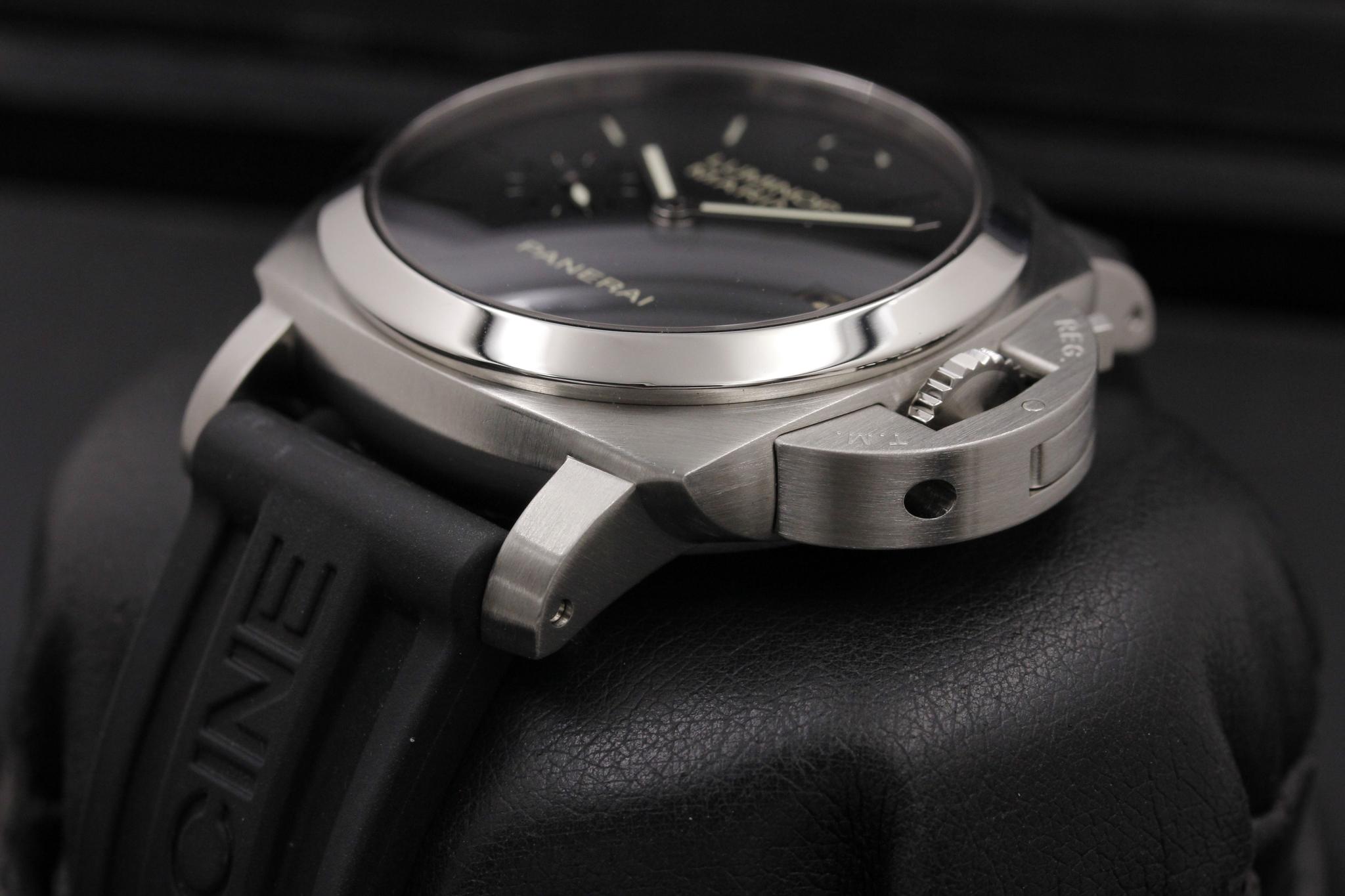 Watch Image 2
